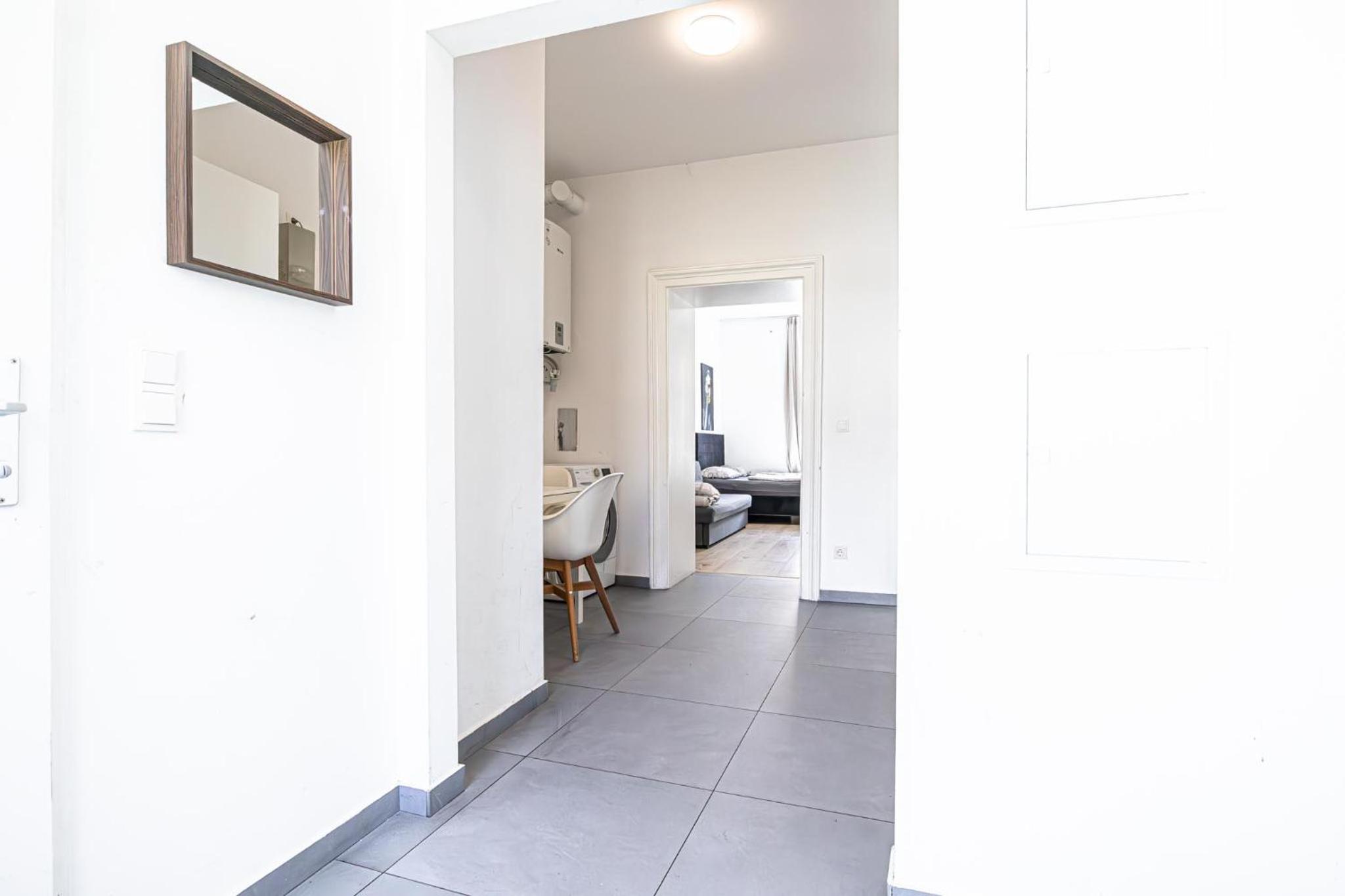 Budget-friendly Room 15 Min from Vienna