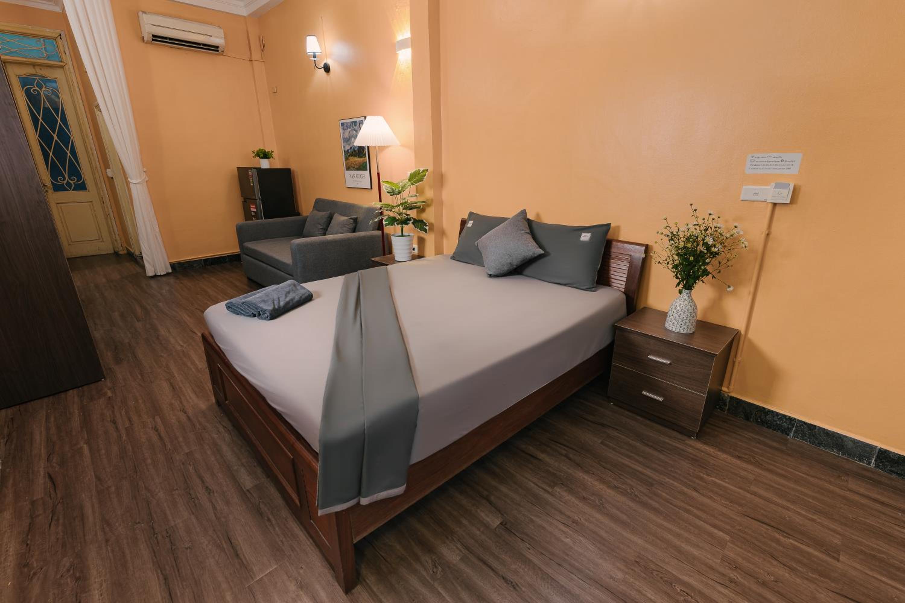 Bridgo Homestay - by Hoan Kiem lake side