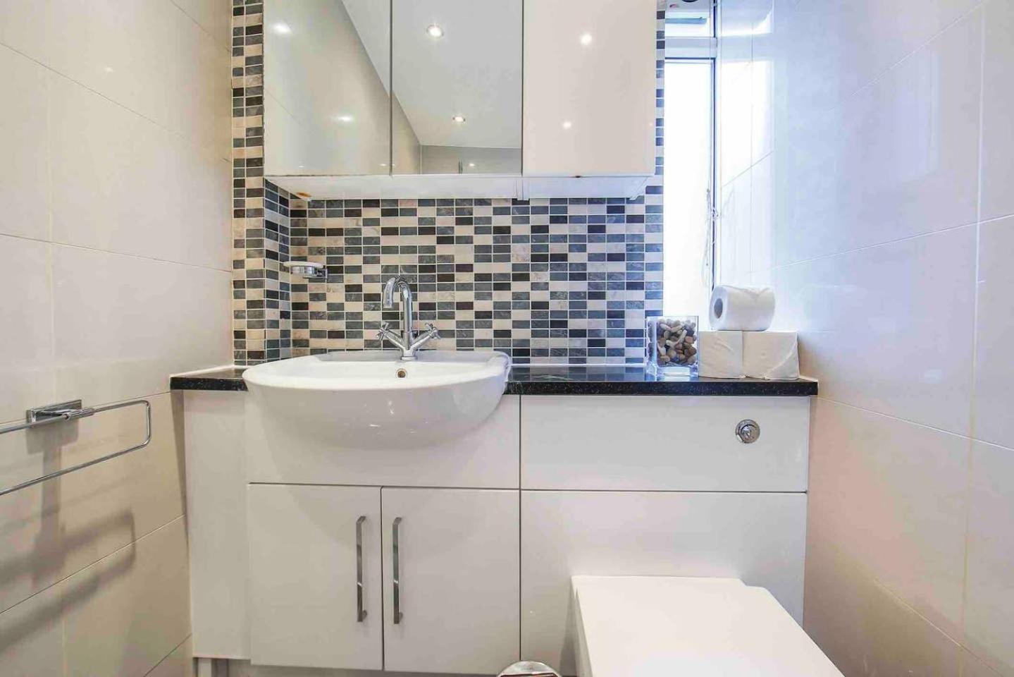 1 Bed Apartment- Marble Arch 4