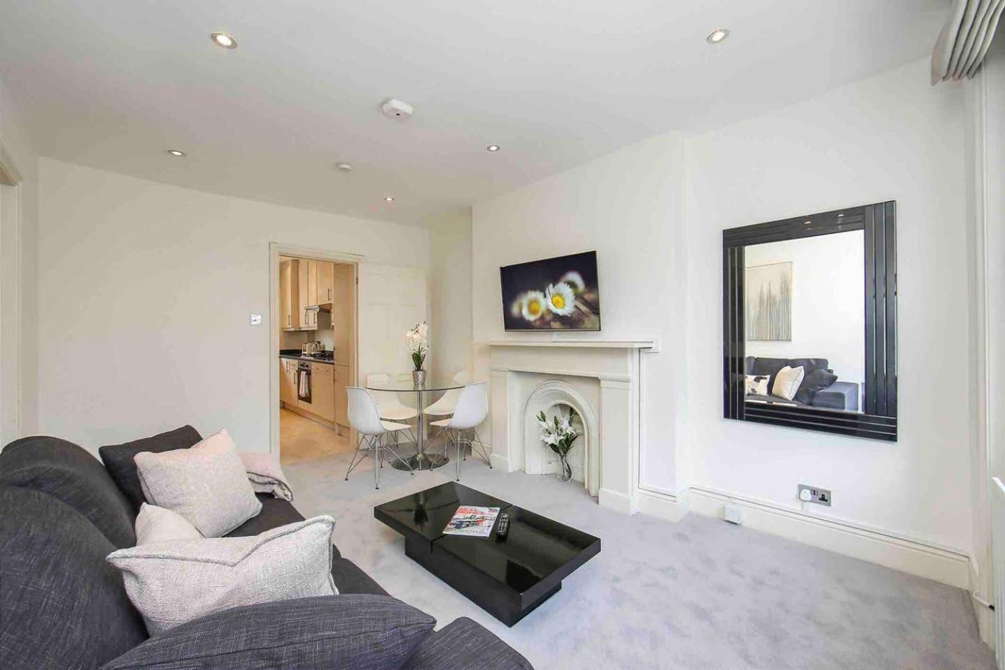 1 Bed Apartment- Marble Arch 4