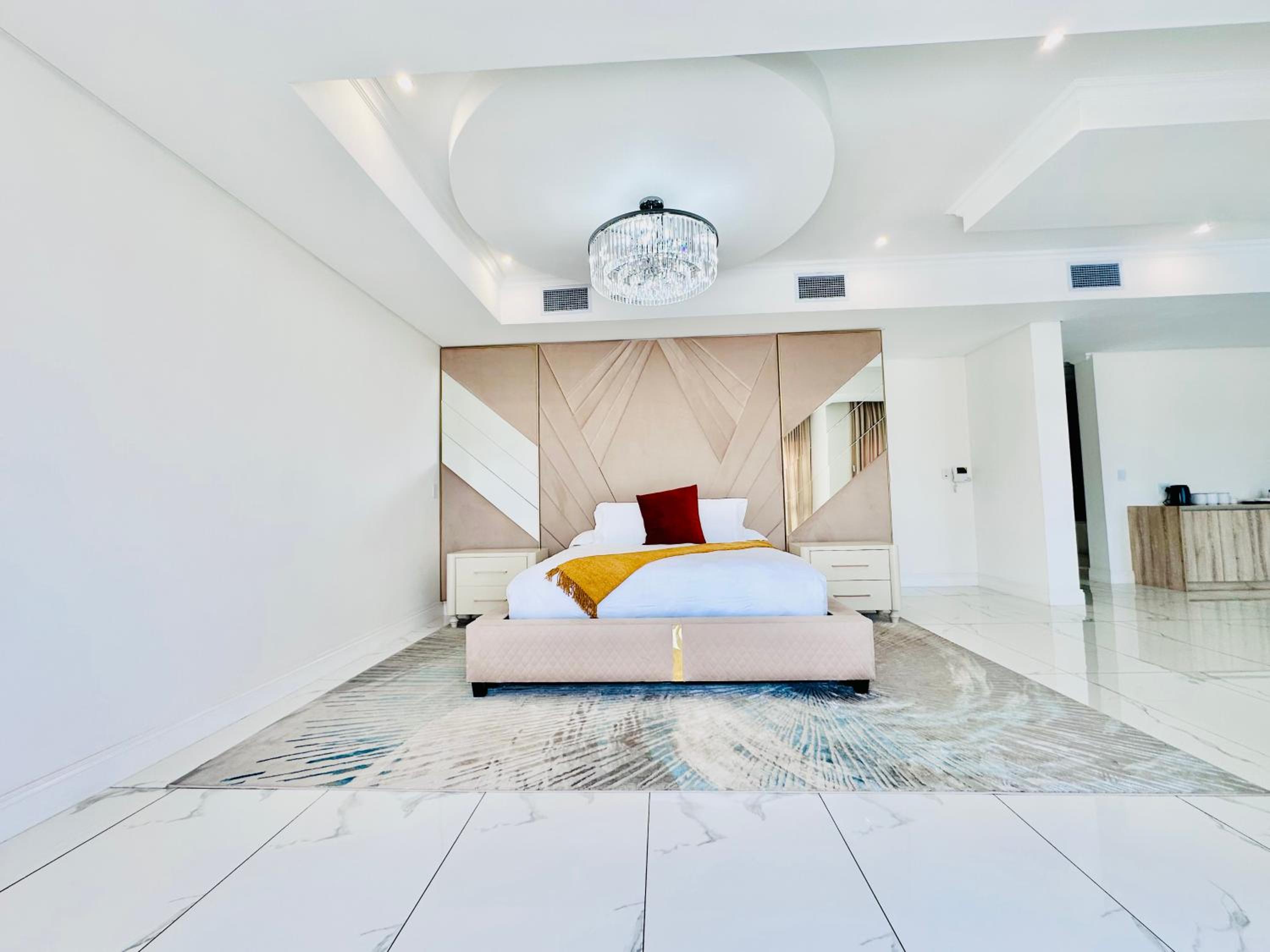 H & H Boutique & SPA
