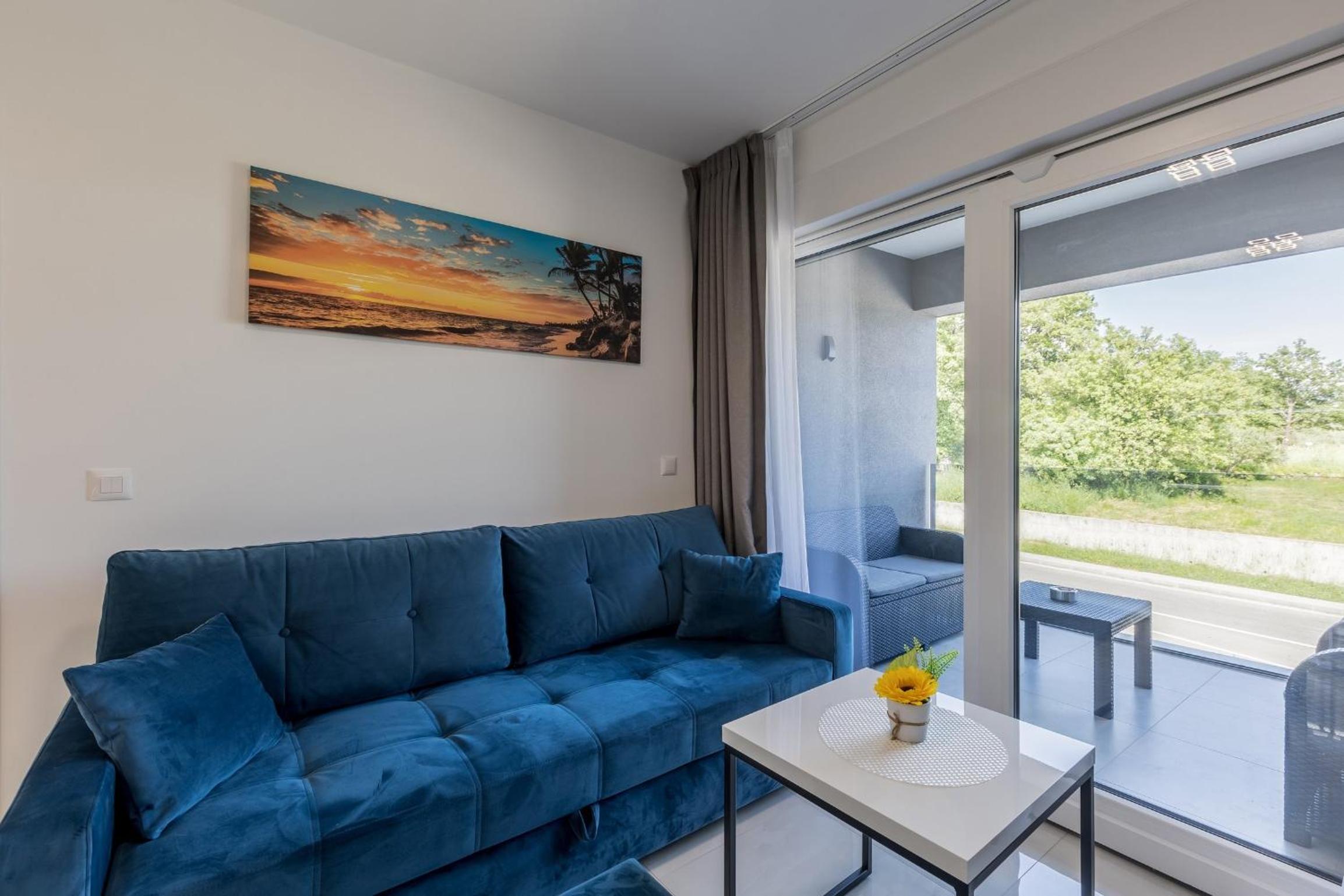 Scenic Kastel Luksic Apartments