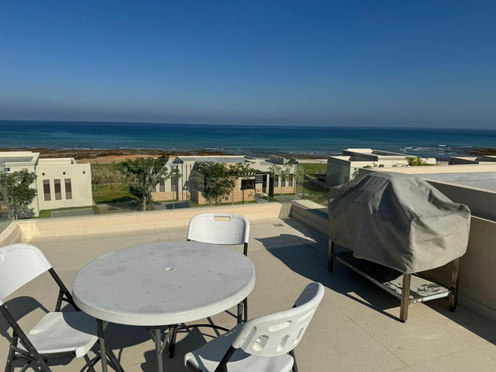 The pearl villa sifah view 2