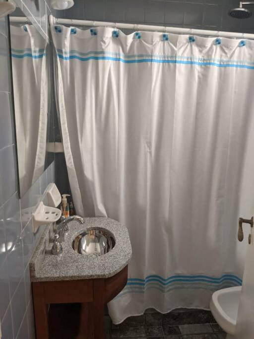 Santa Fe Av apartment for 4 persons in Recoleta