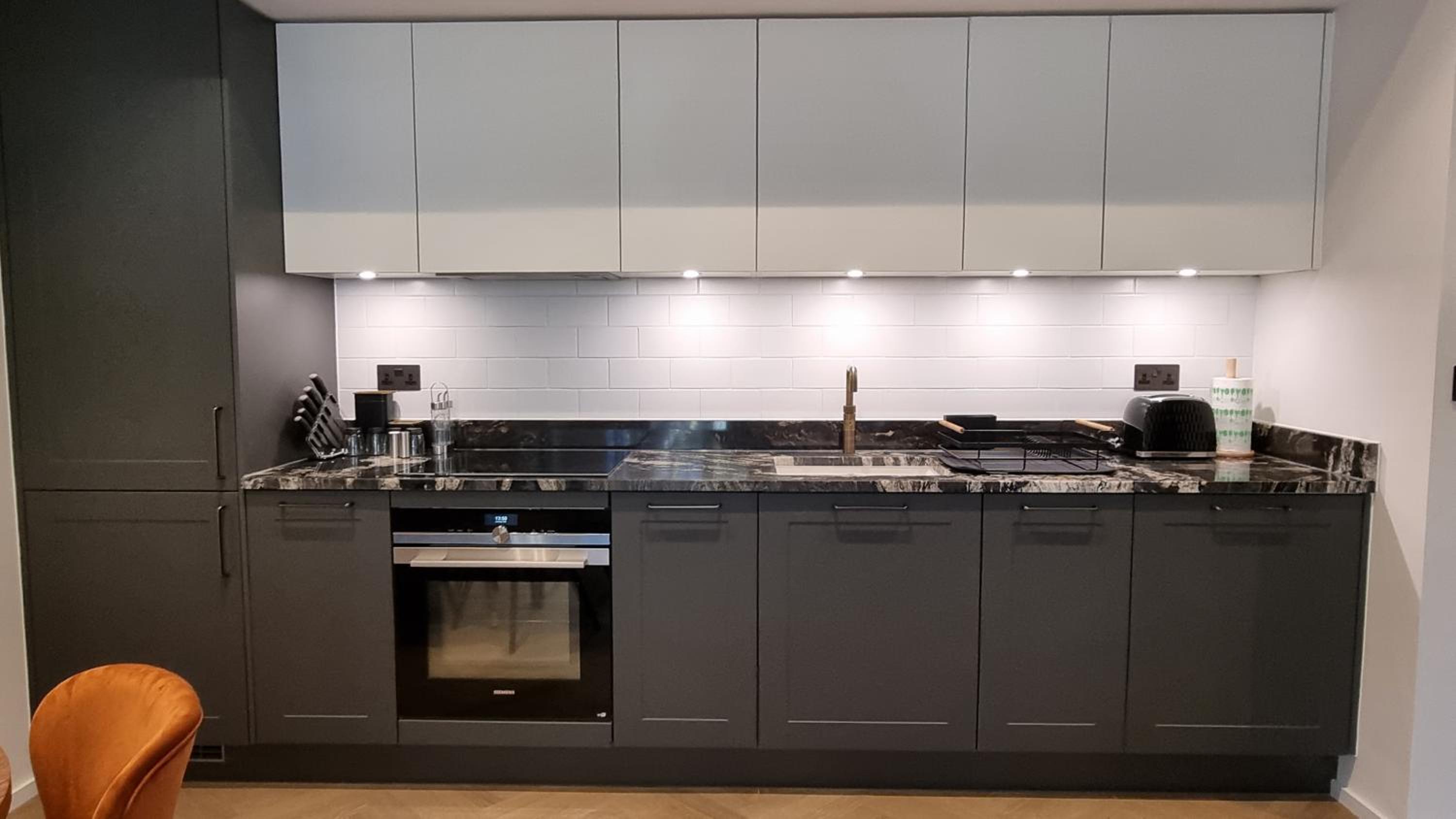 Five Star luxury one bed apartment in leafy West Hampstead
