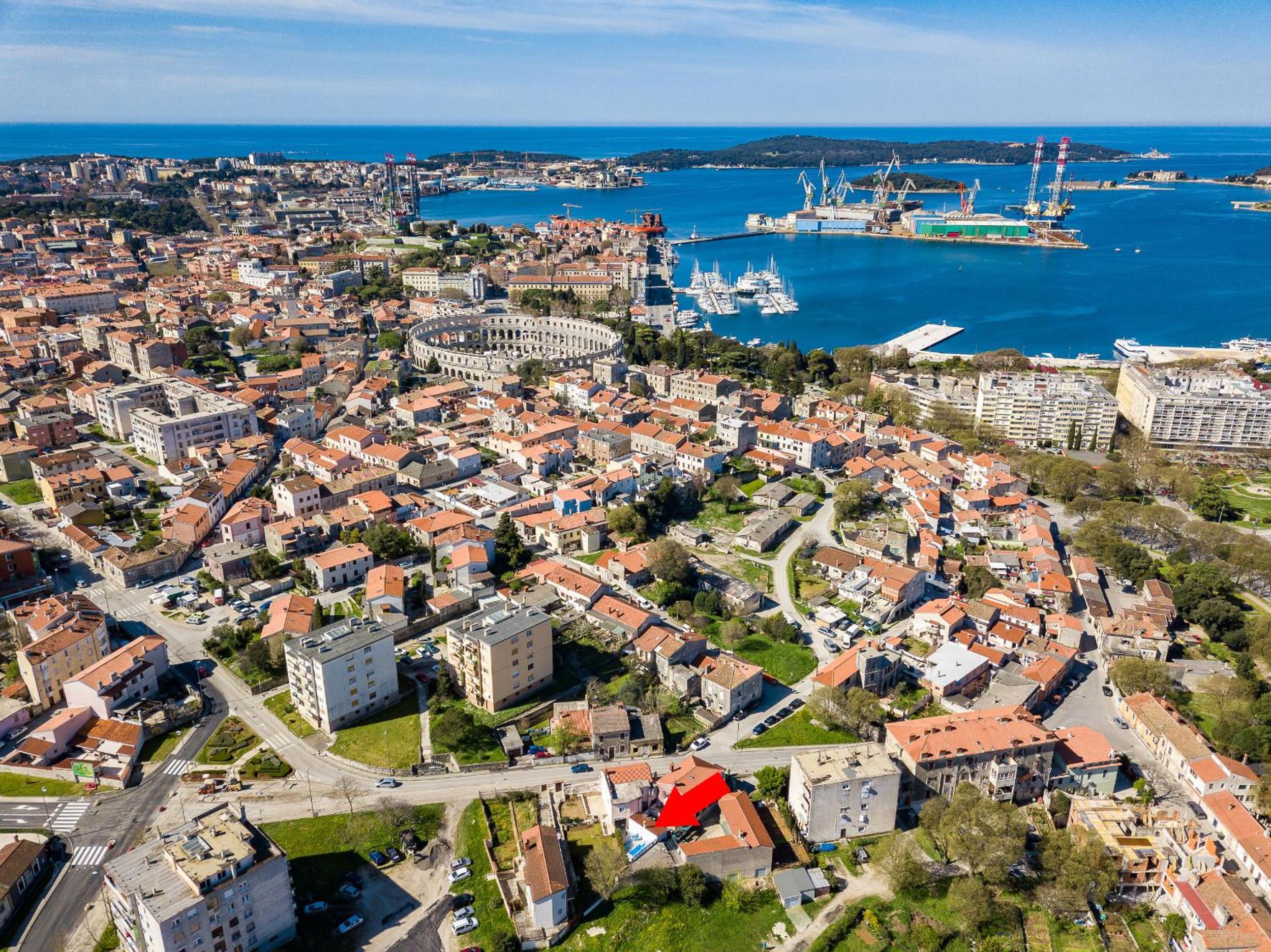 Hotel Villa Carmen - Image 1