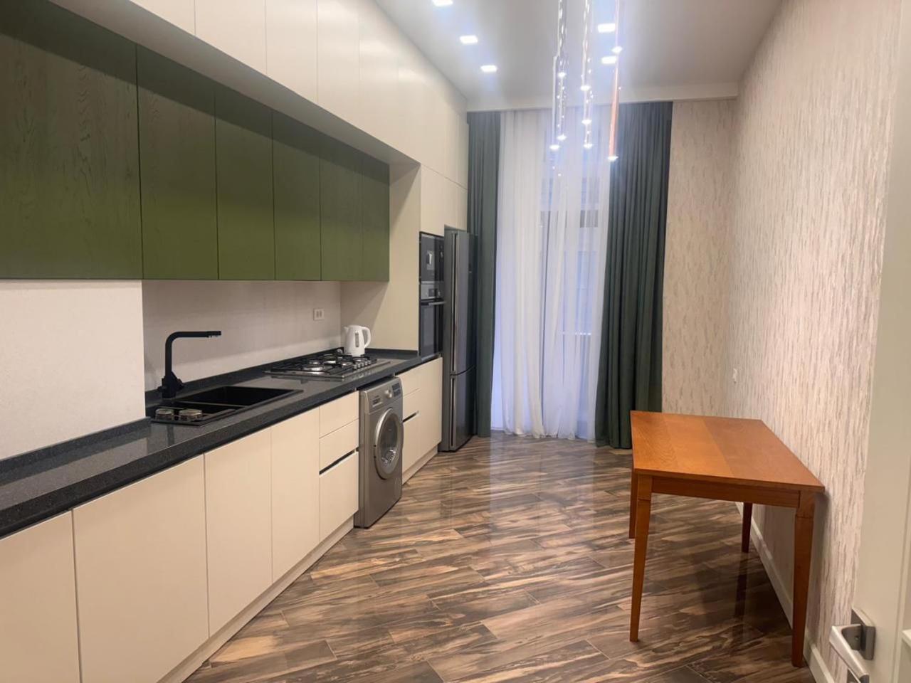 28 Apartment