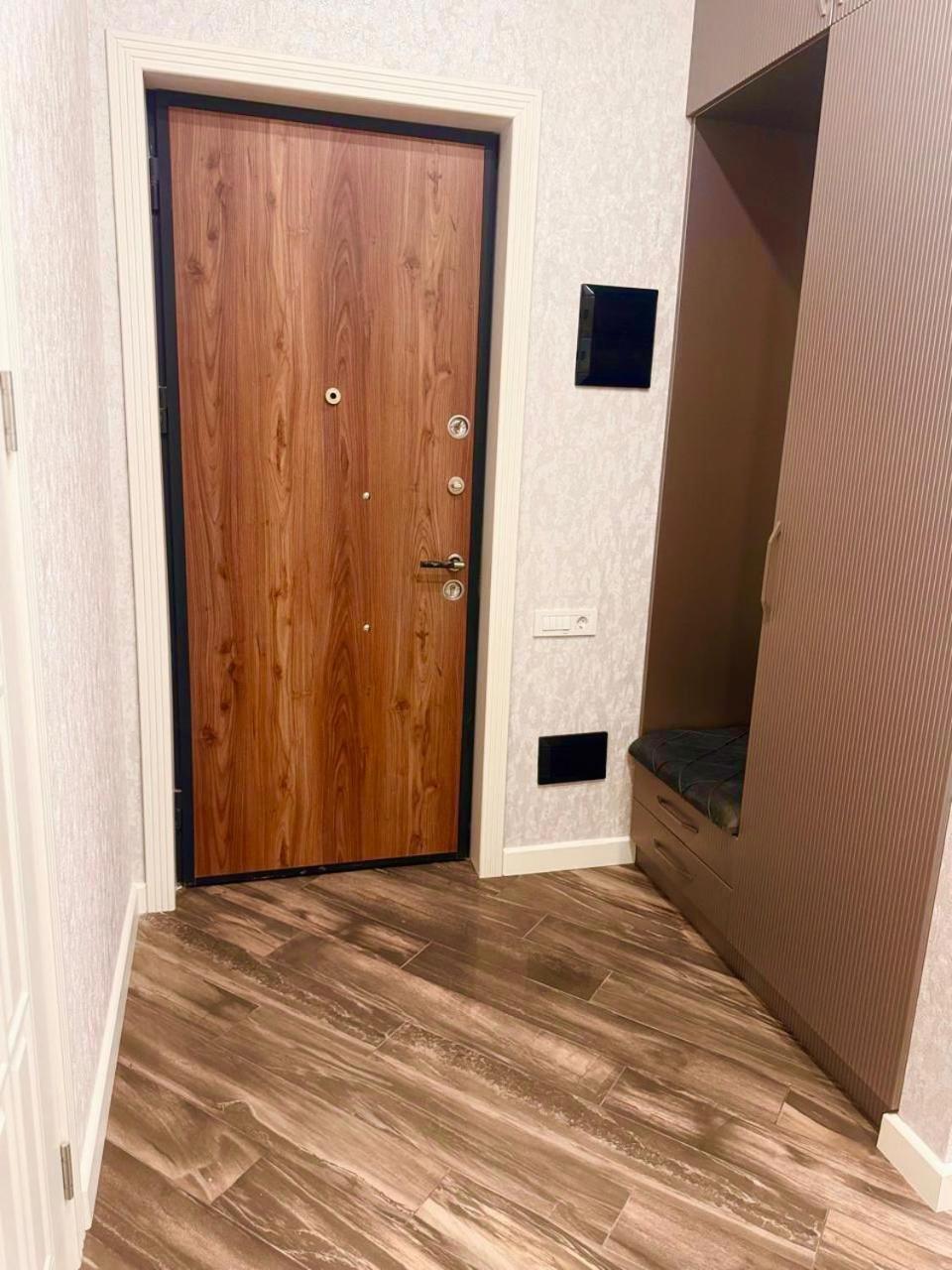 28 Apartment