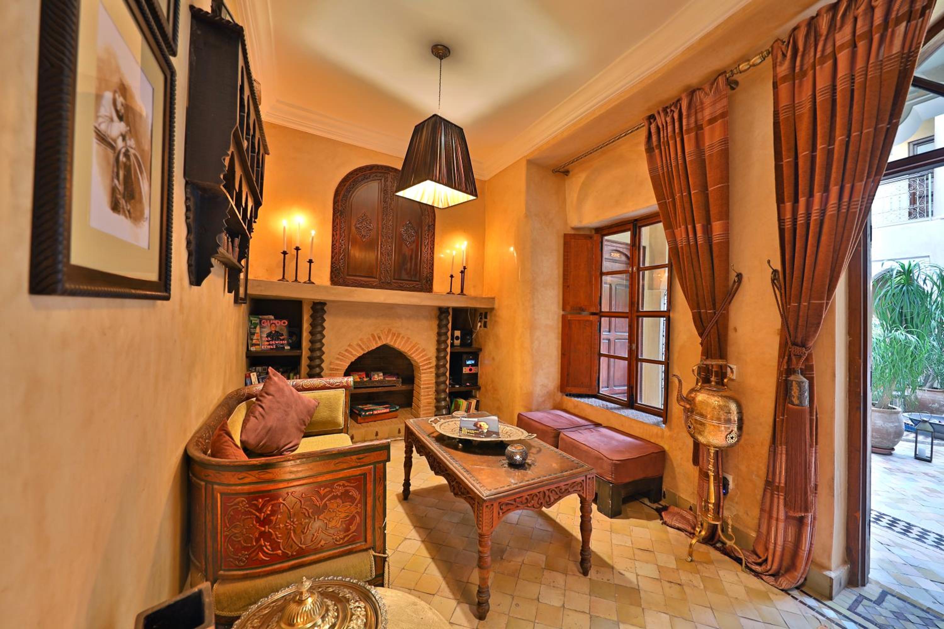 lounge