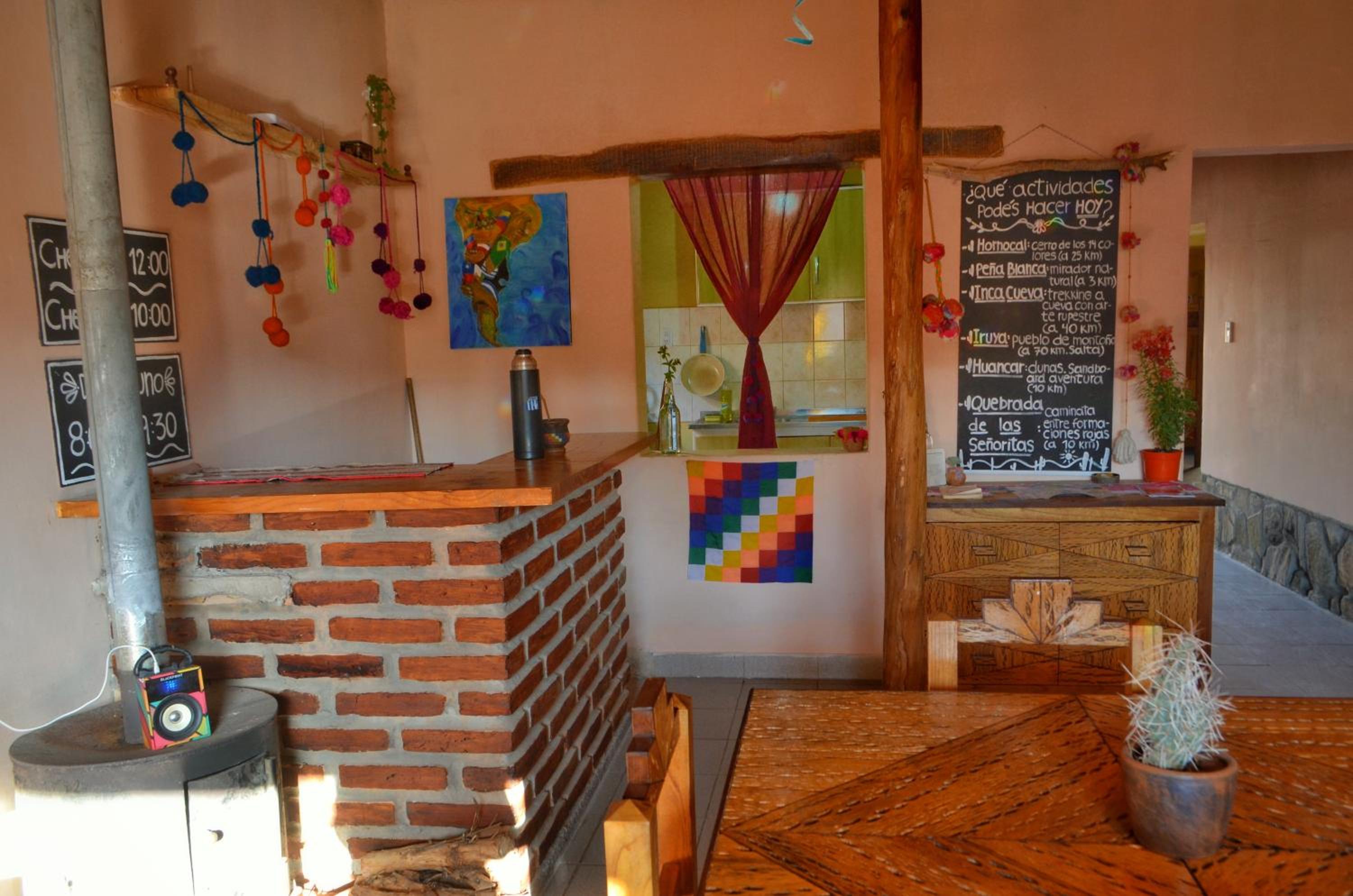 KATANUNA Hostal