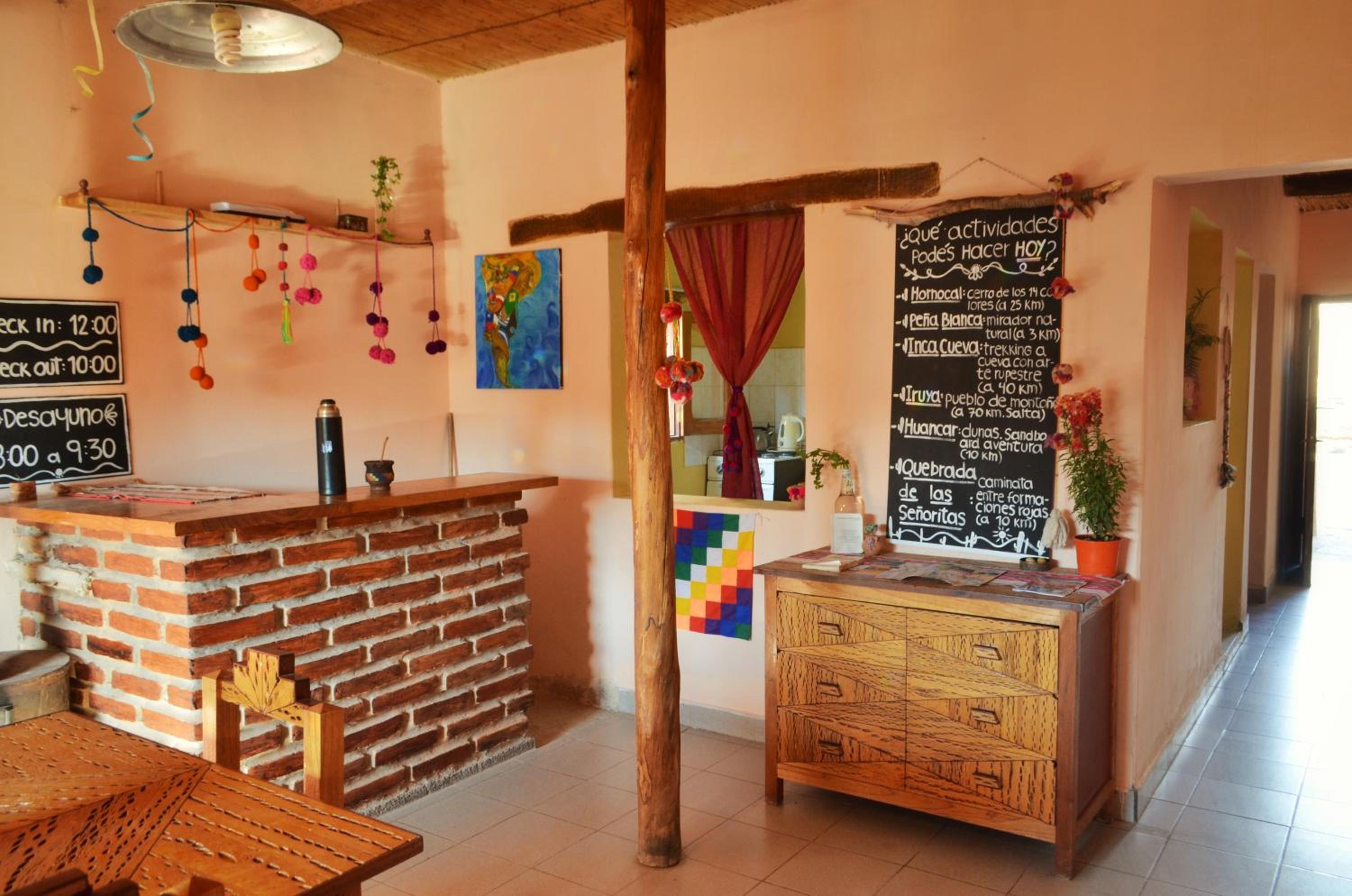 KATANUNA Hostal