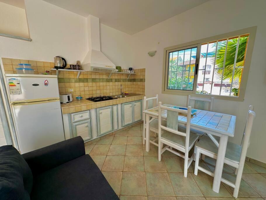 Raio Do Sol - Beach front studio with city view