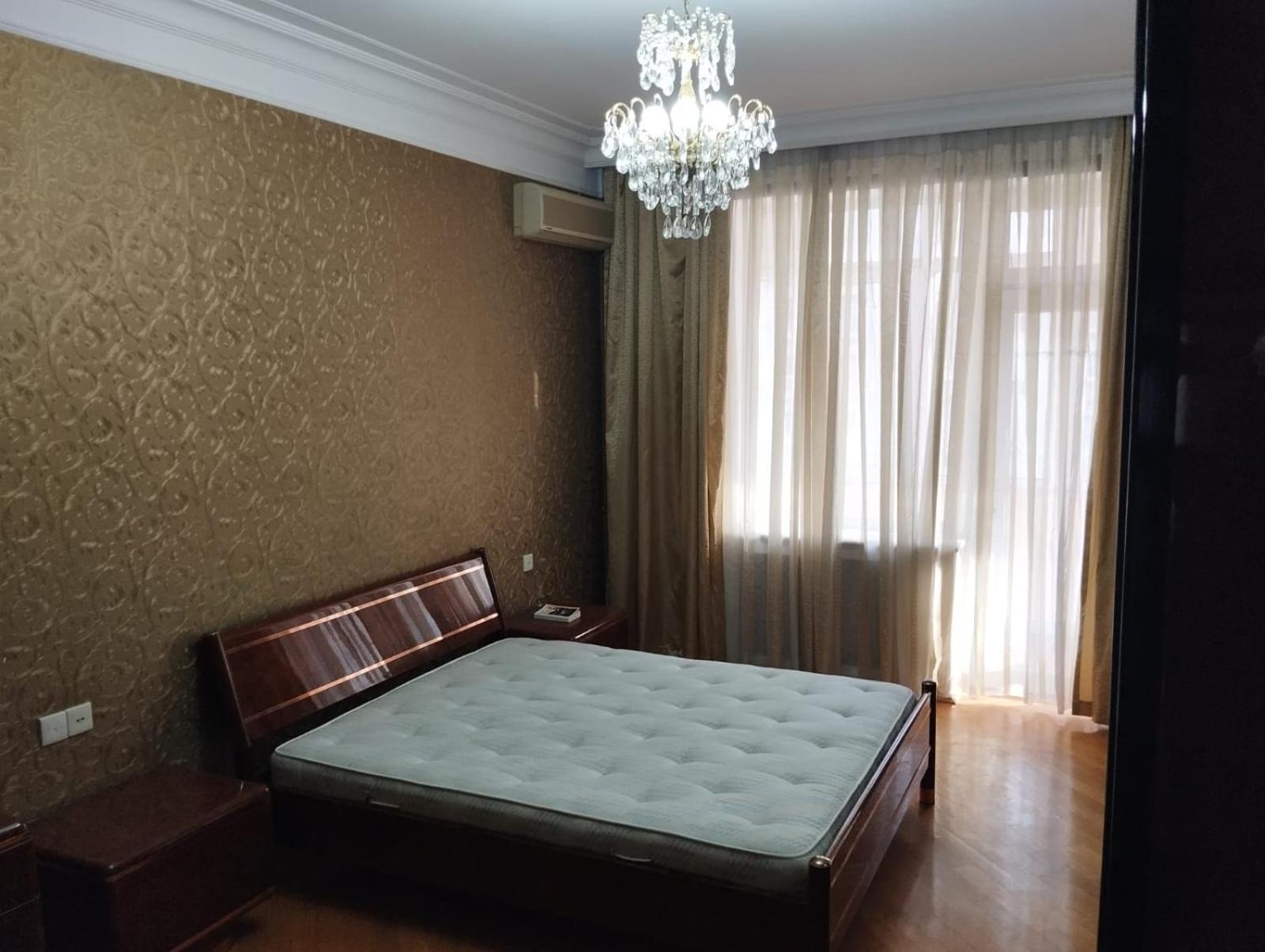 3 bedroom Apartment in Baku