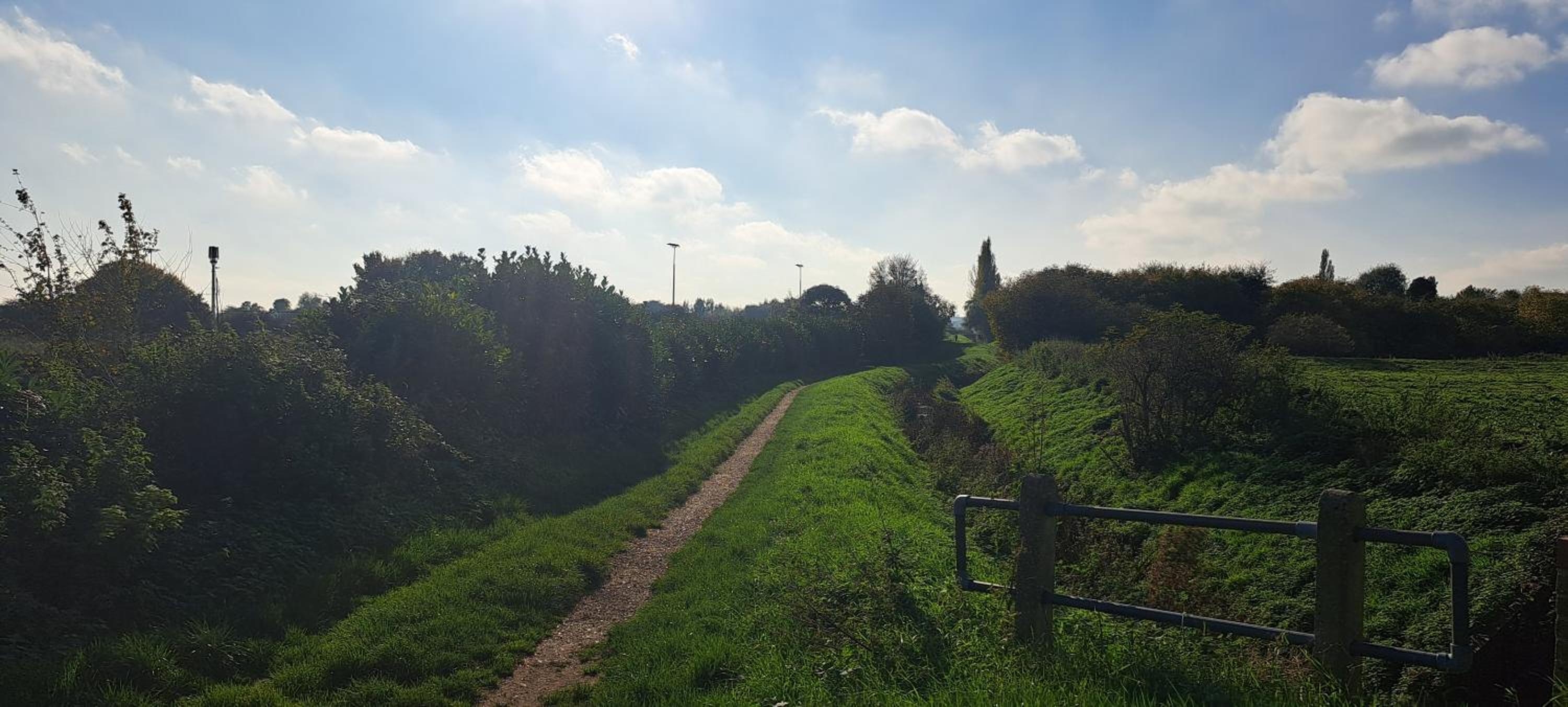 Massive 4 bed with countryside views in Peterborough