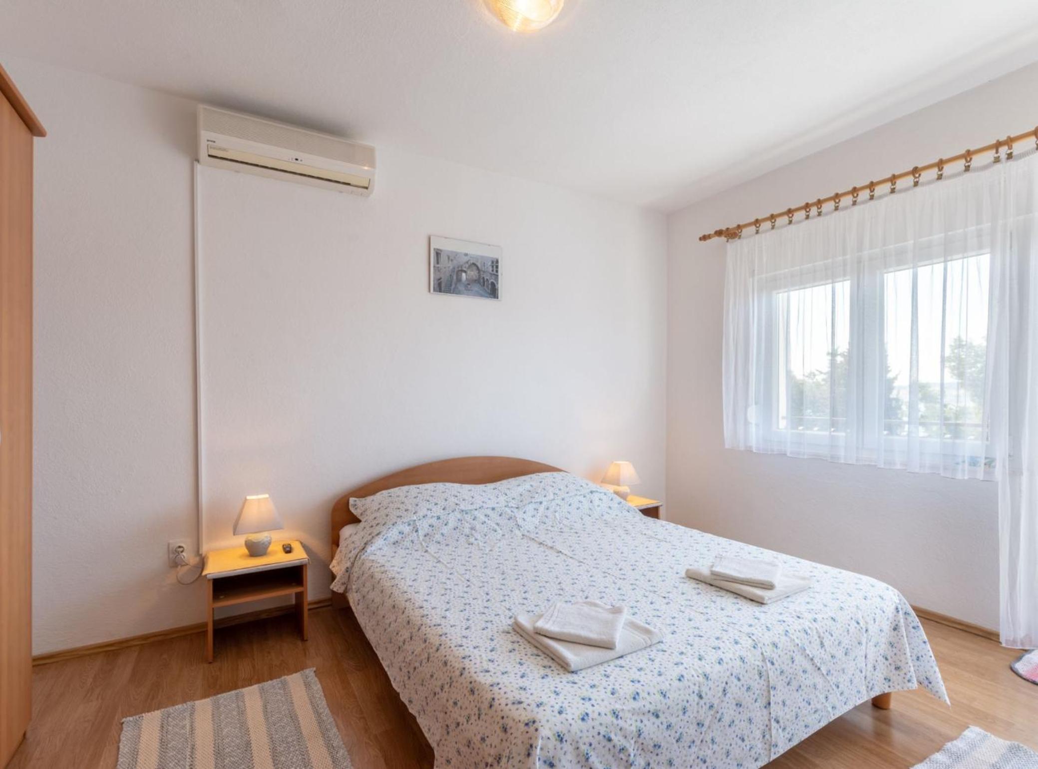 Charming Trogir Apartments with Balcony