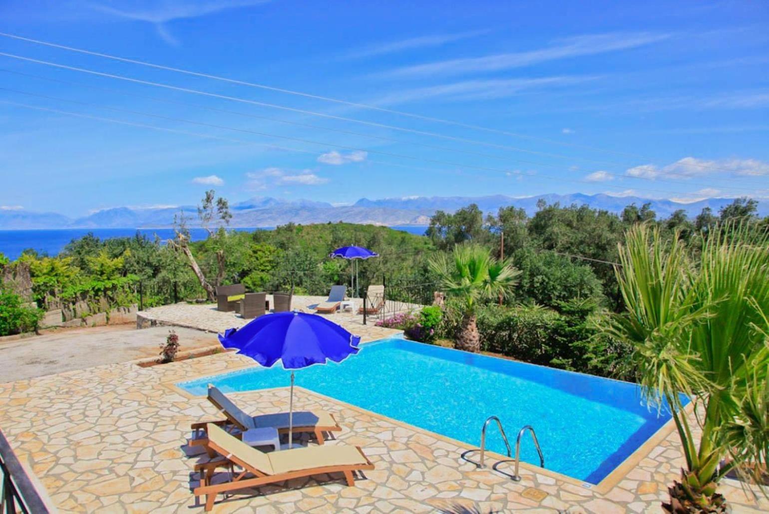 Villa Ioanna Agios Stephanos photo 2