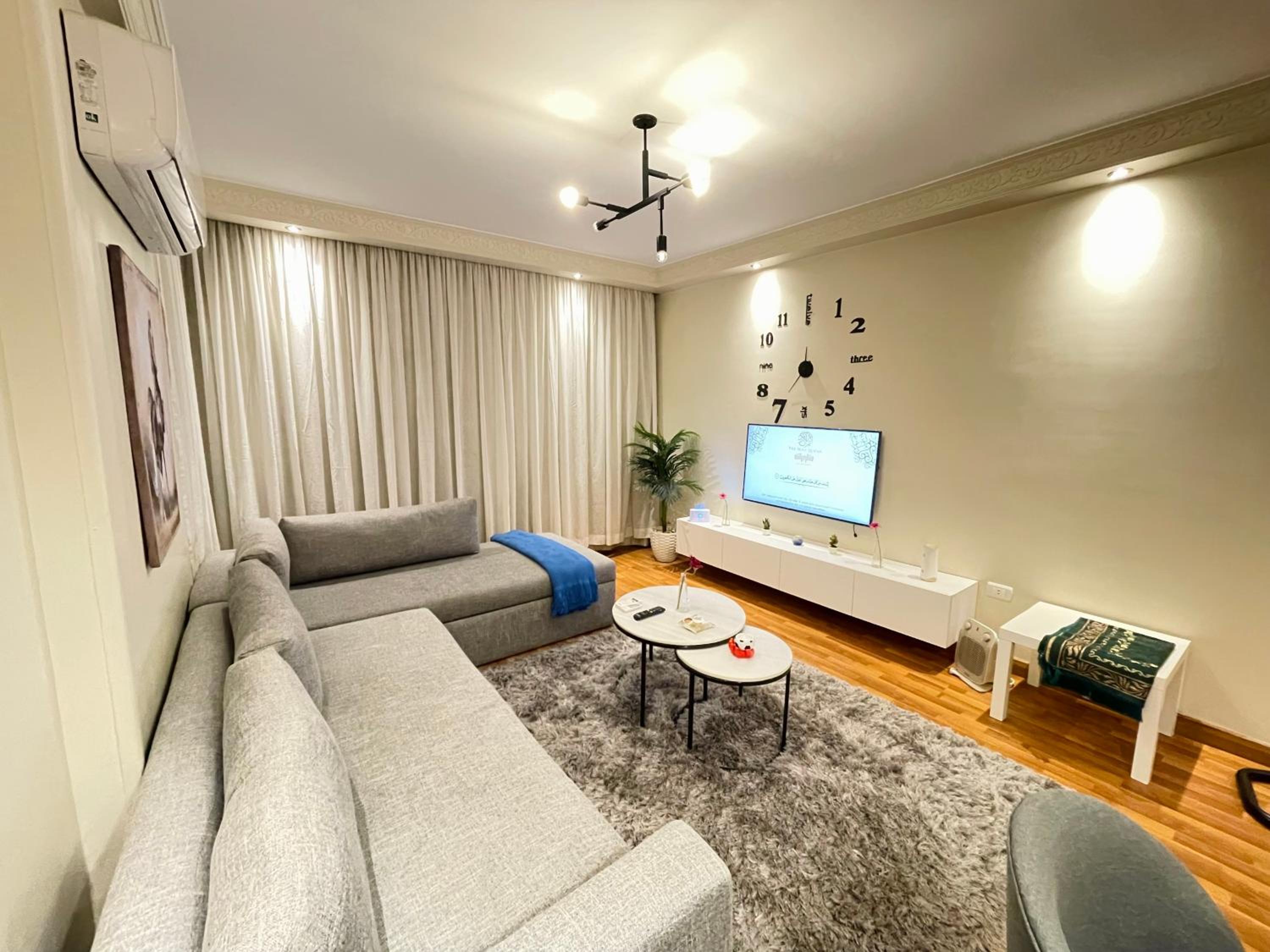 Mokattem private Condo