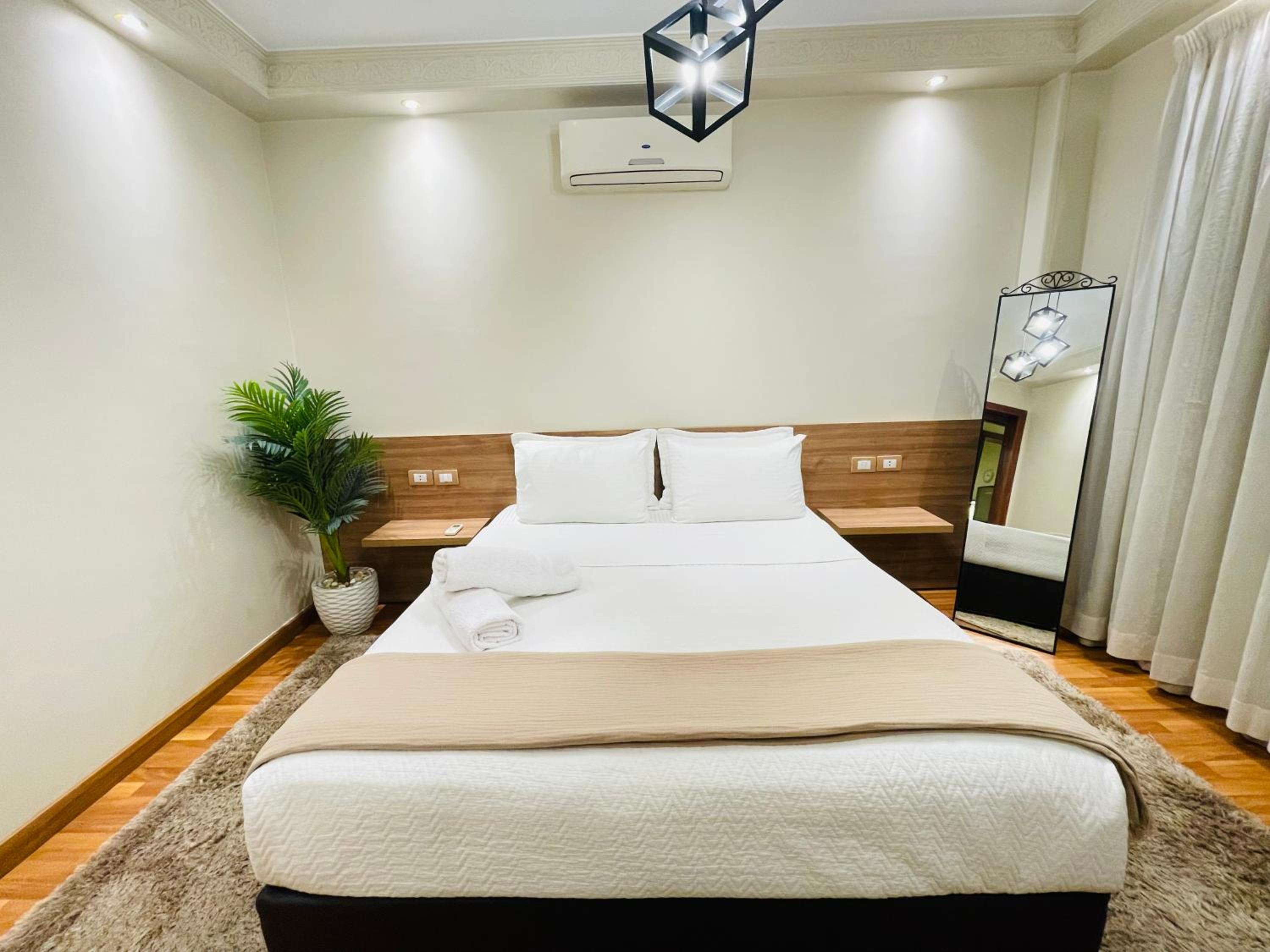 Mokattem private Condo
