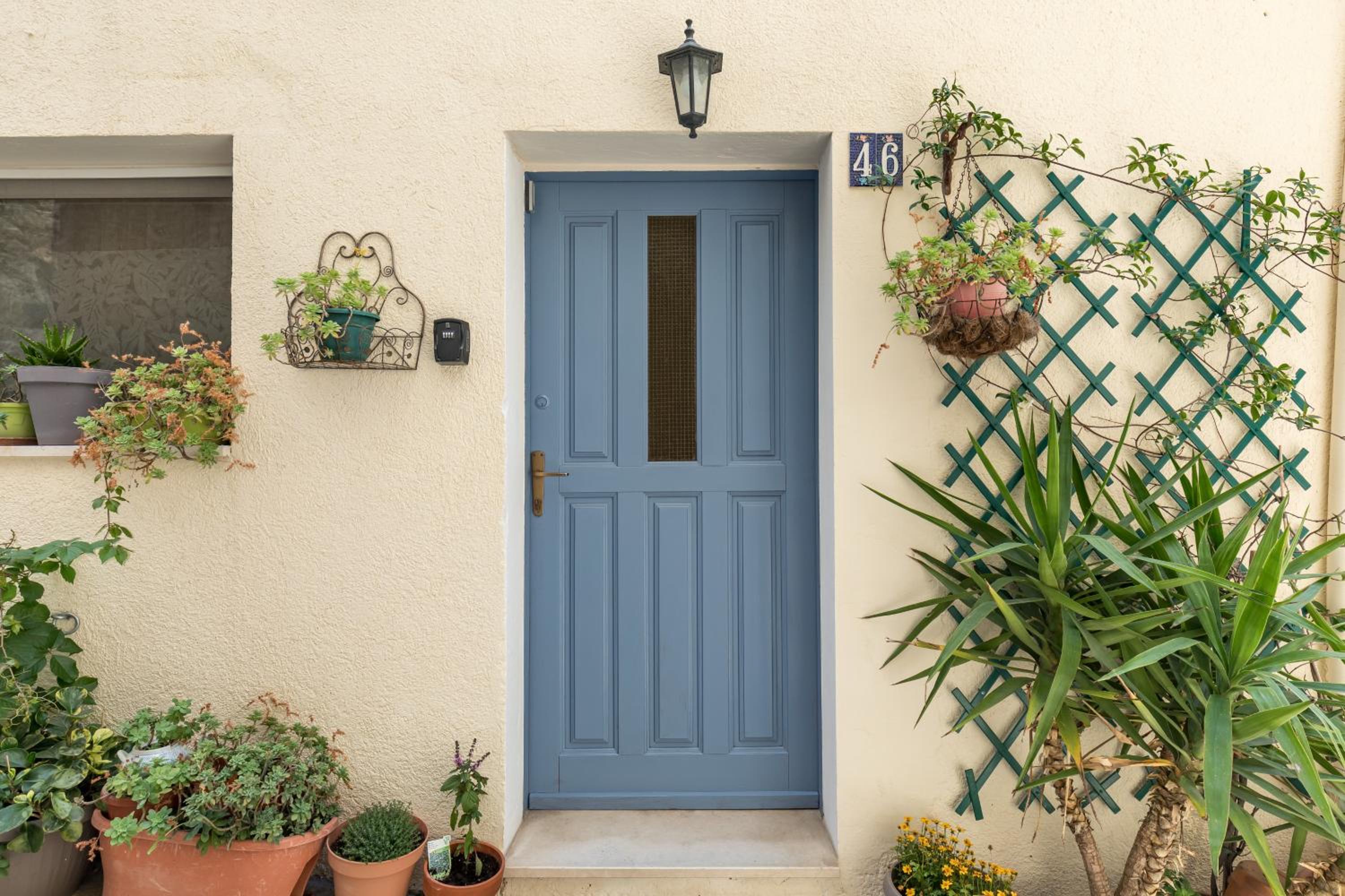 Old Town Cozy Apartment in Split Walk to Diocletians Palace and Beaches
