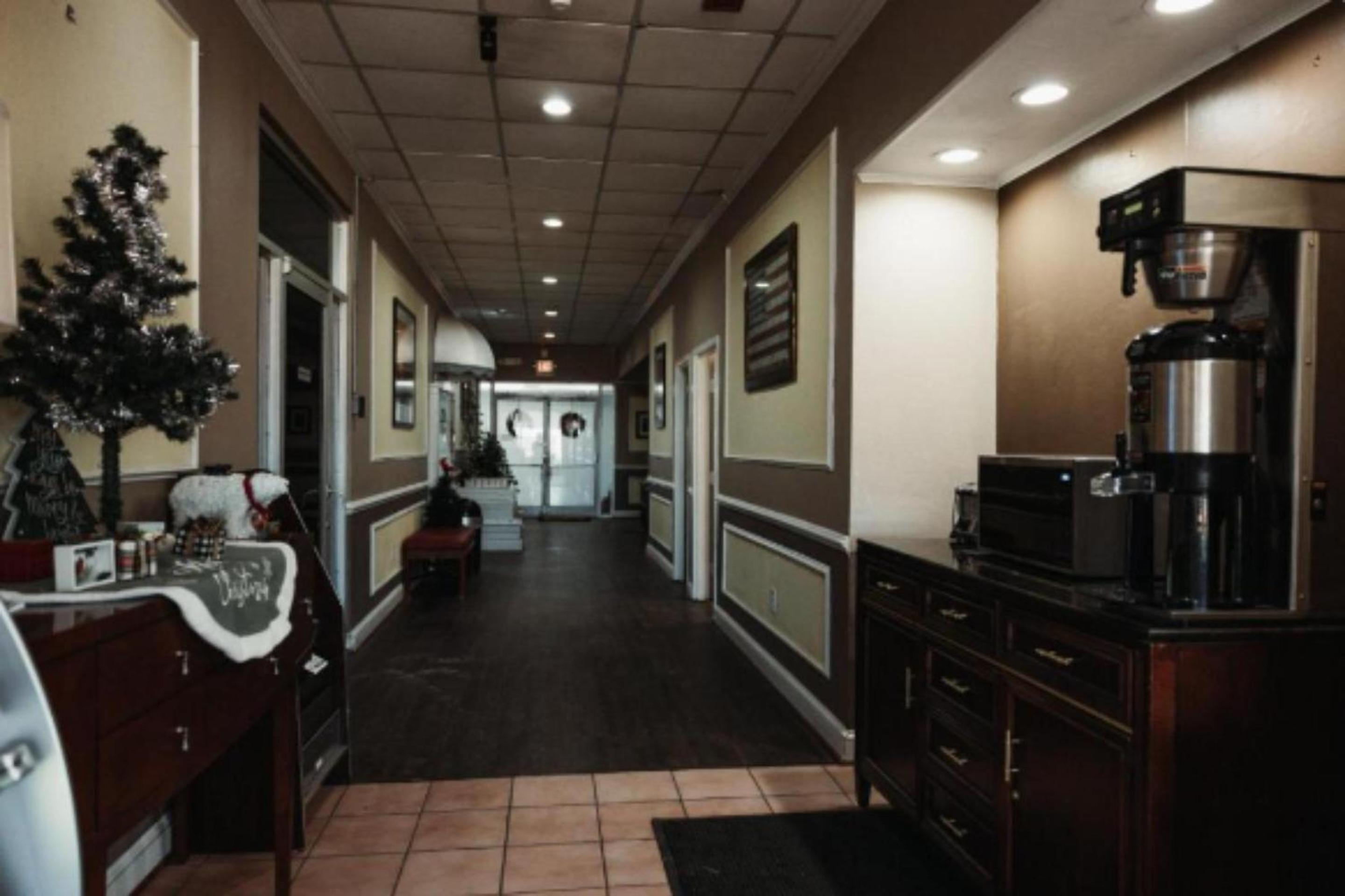 Reidsville Inn & Suites