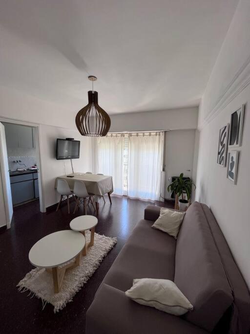 Departamento 2 ambientes Zona Paseo Aldrey