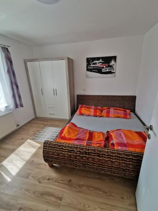 Apartment mit Garten und Terrasse