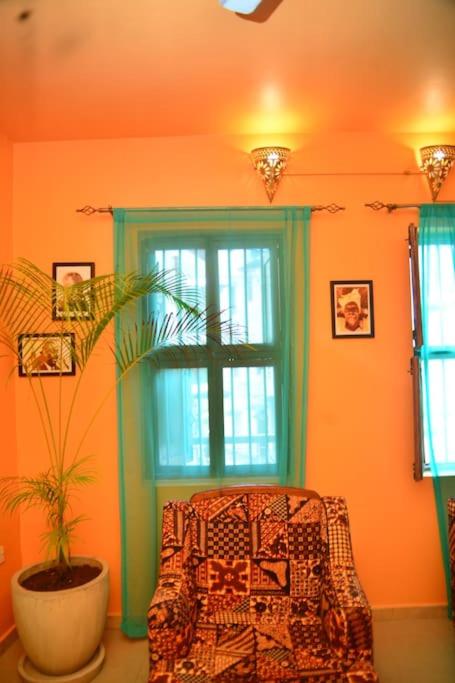 Glady's House
