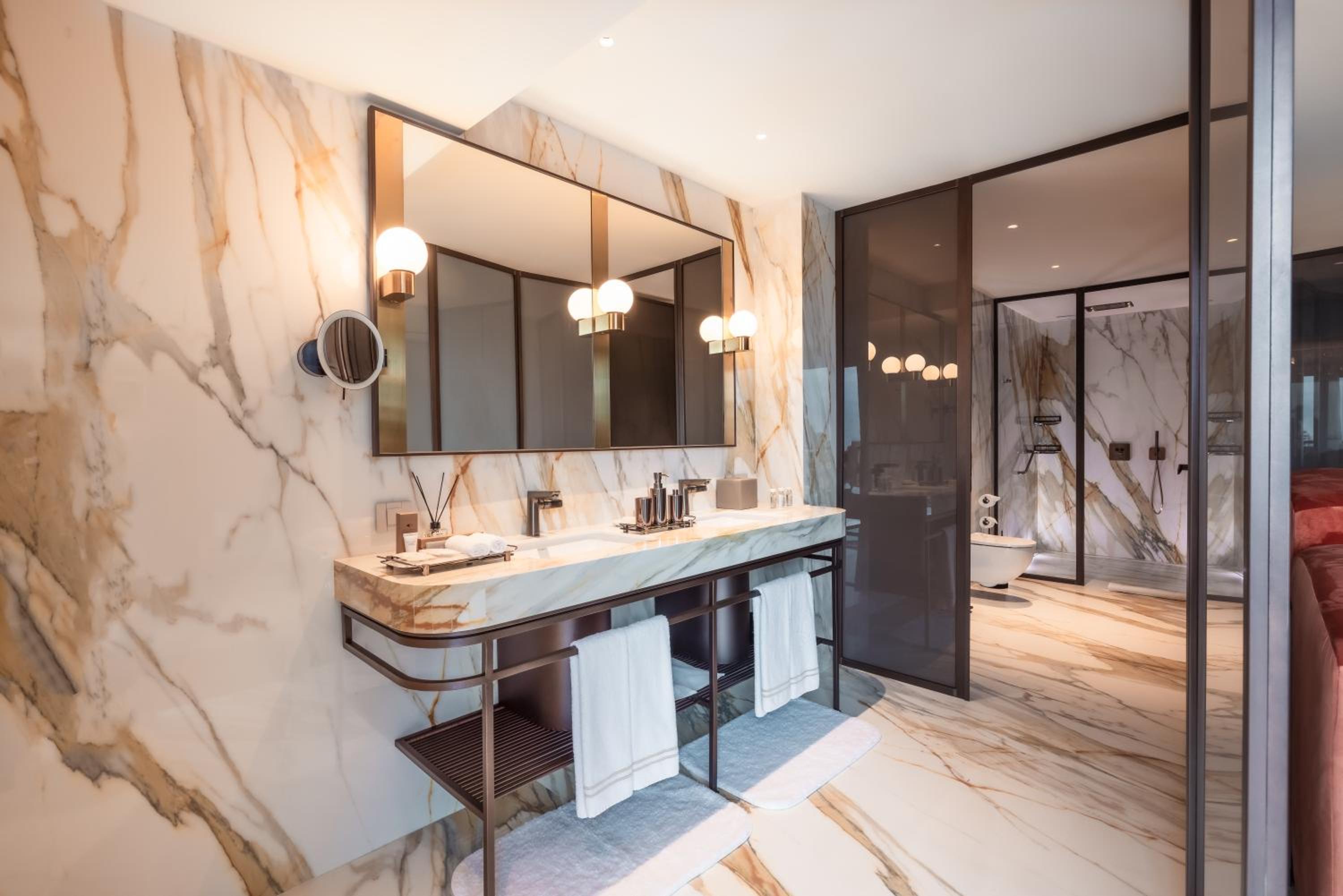 Glens Palas İstanbul - Image 18