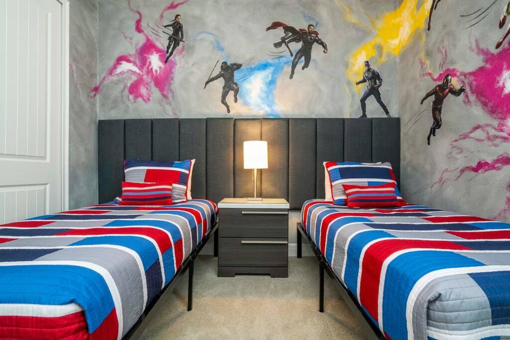 Luxury Disney Vacation Home ith private pool spa