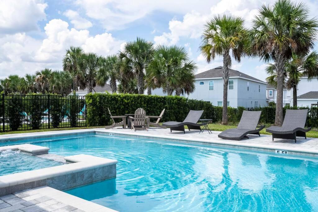 Luxury Disney Vacation Home ith private pool spa