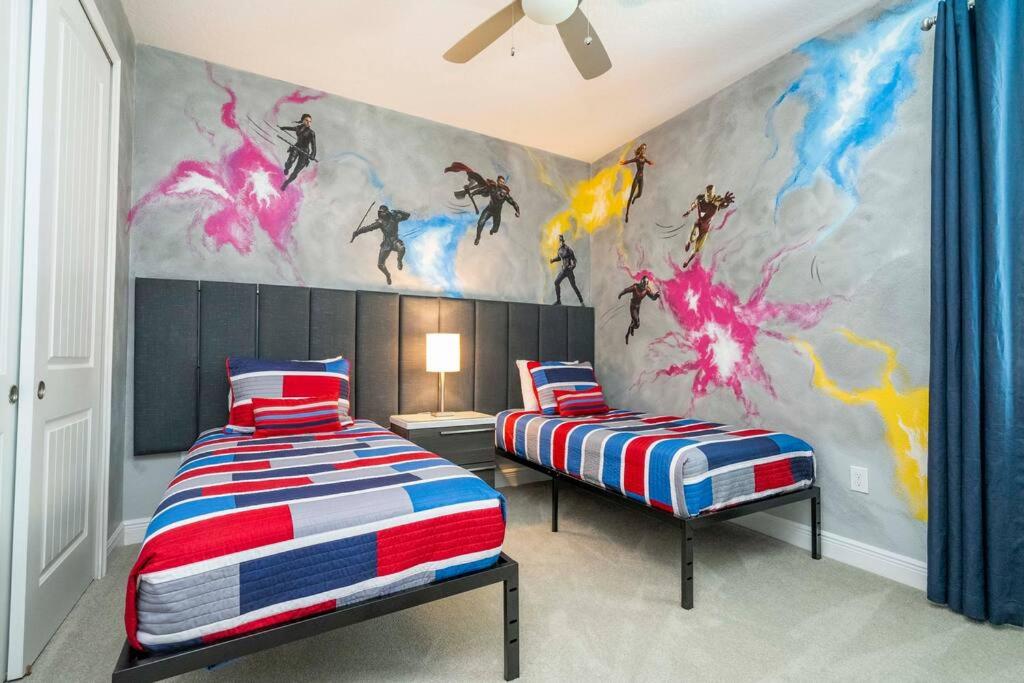 Luxury Disney Vacation Home ith private pool spa