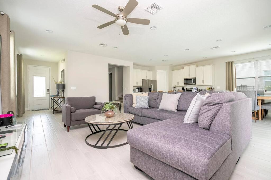 Luxury Disney Vacation Home ith private pool spa