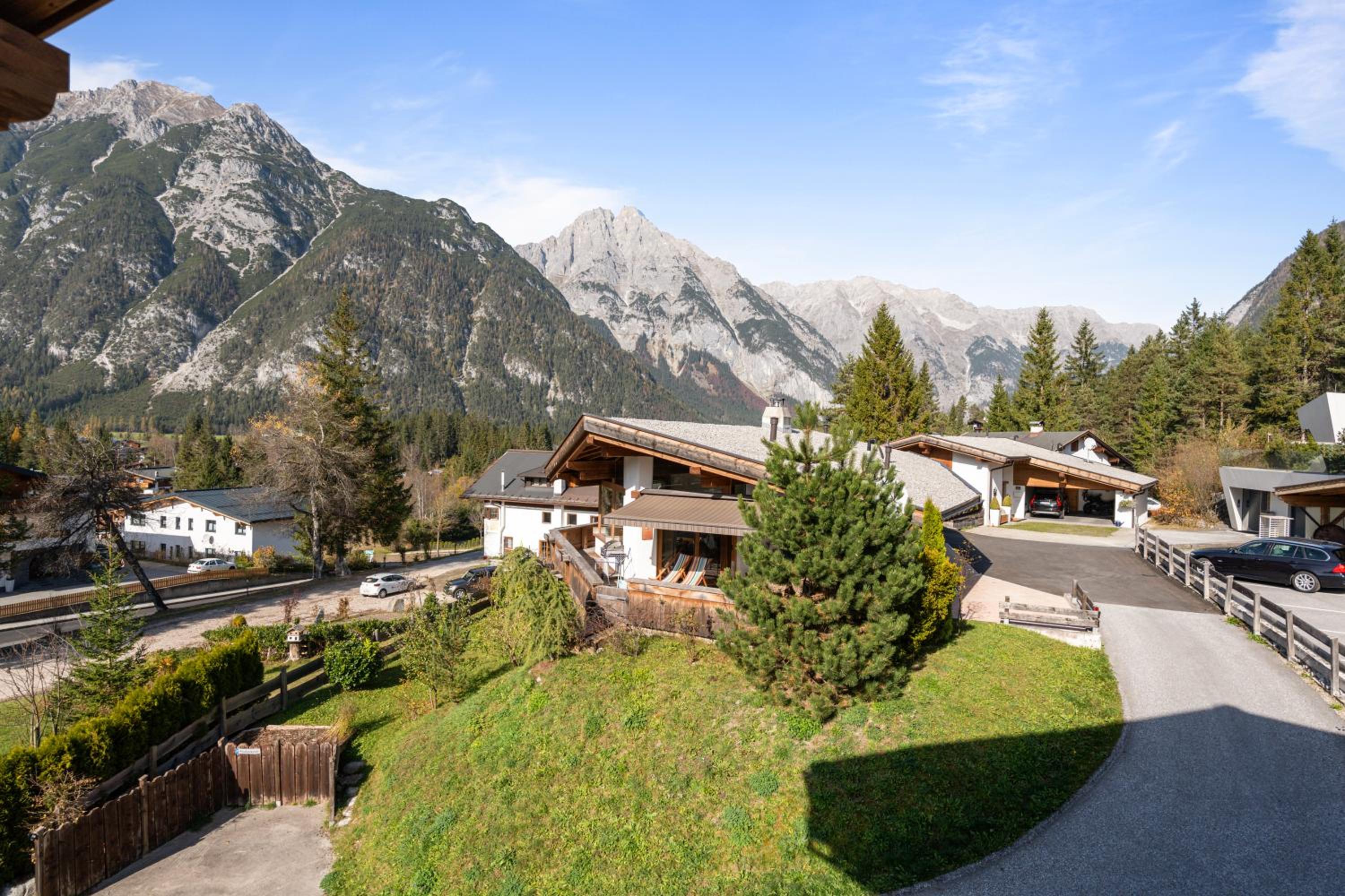 Schickster Mountain Lodge