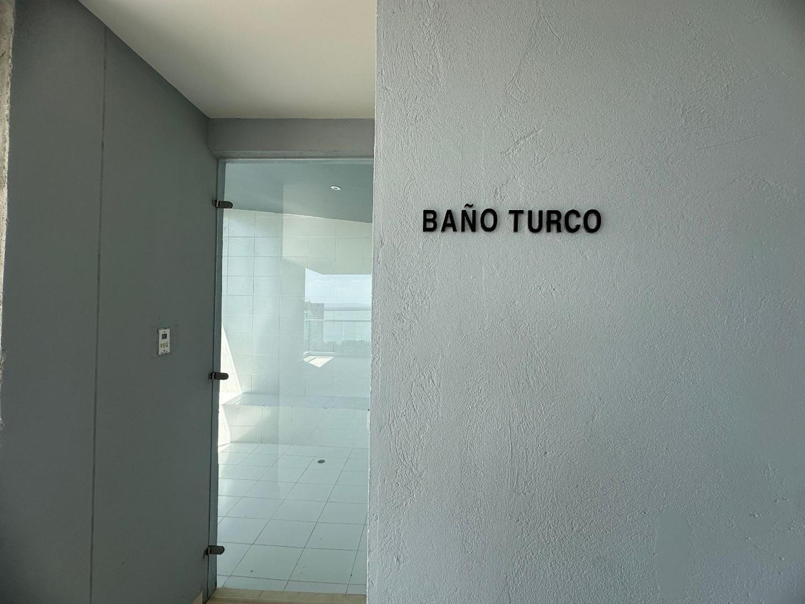 Modernos Apartamentos a Pocos Pasos de Playa Azul y del Centro de Convenciones de Las Américas