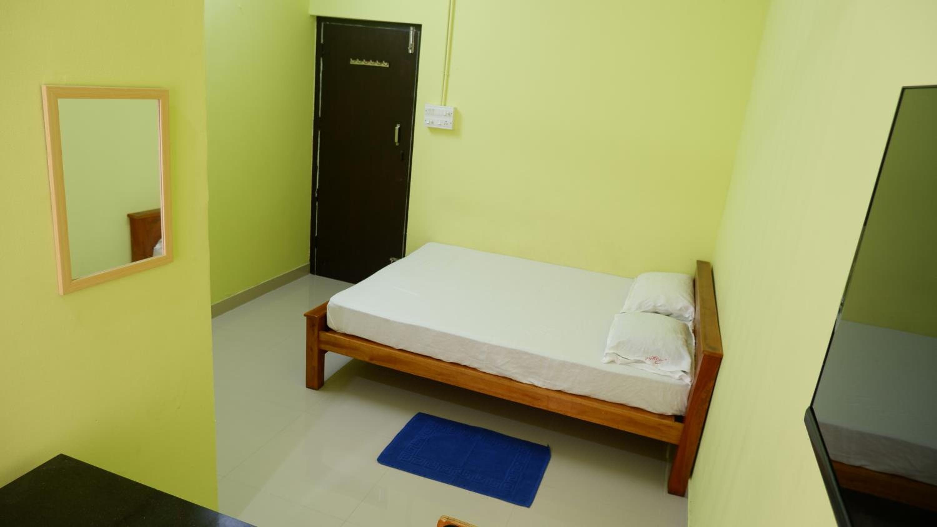 Easy Stay Eranhipalam