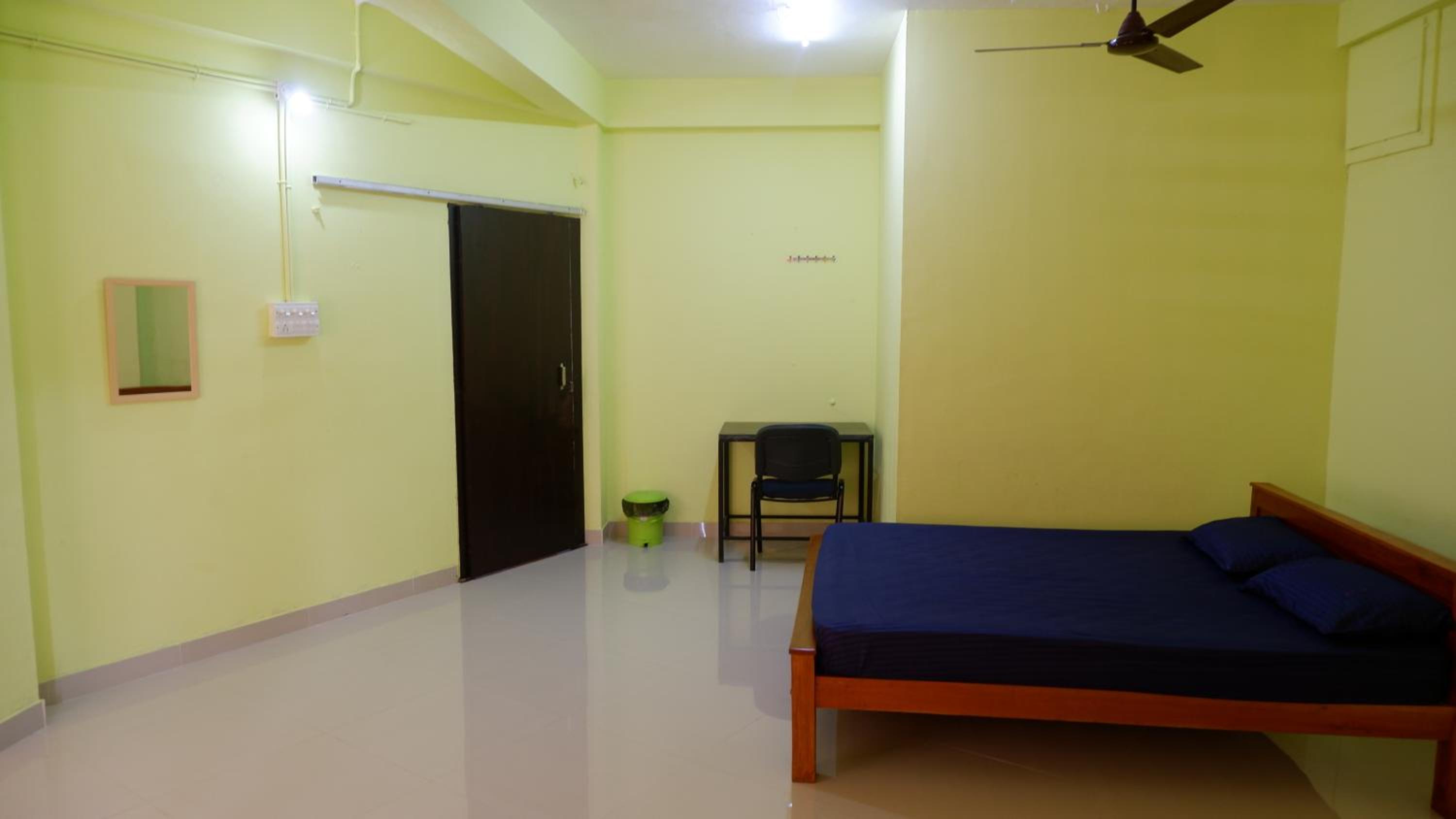 Easy Stay Eranhipalam