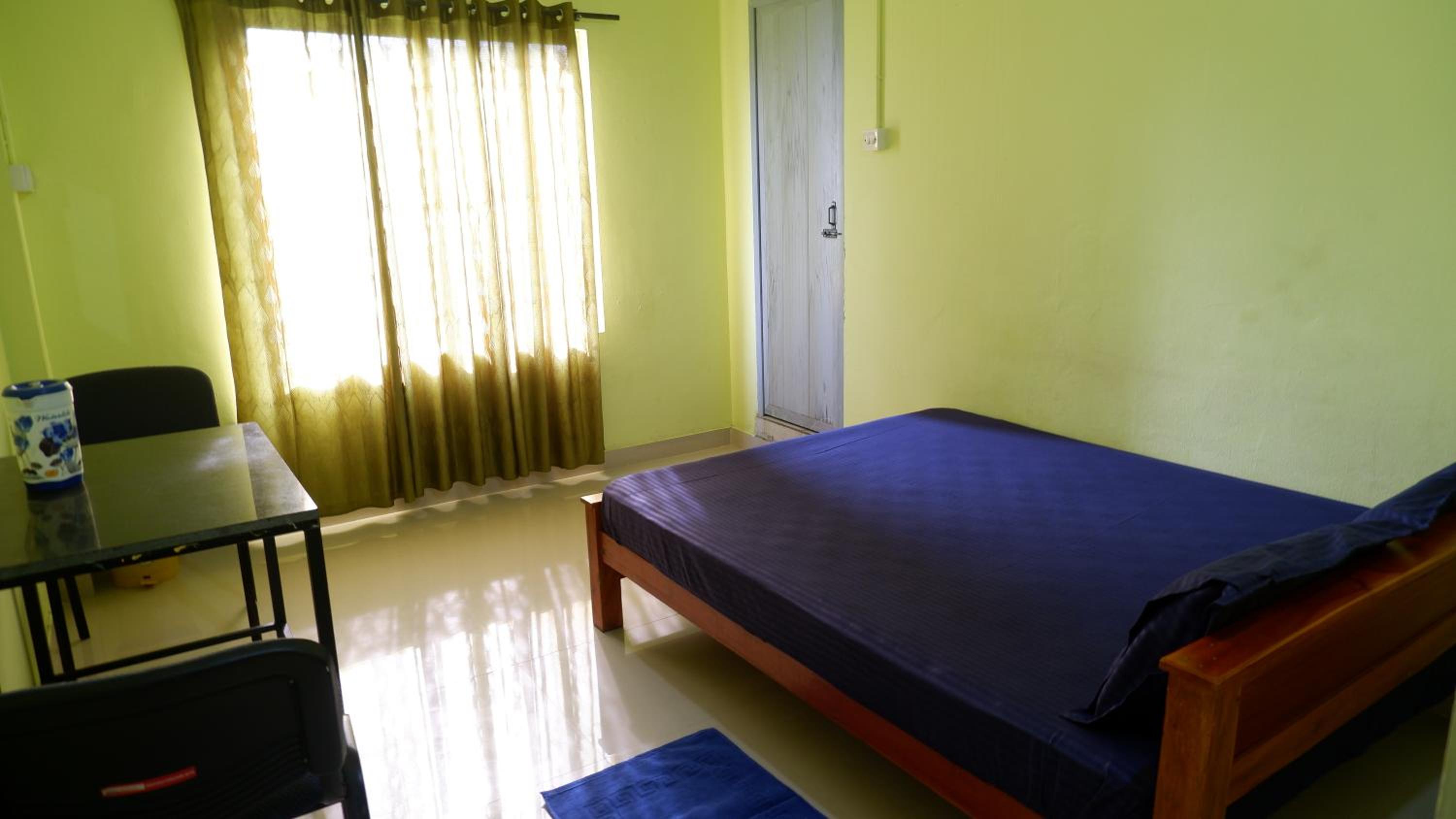 Easy Stay Eranhipalam