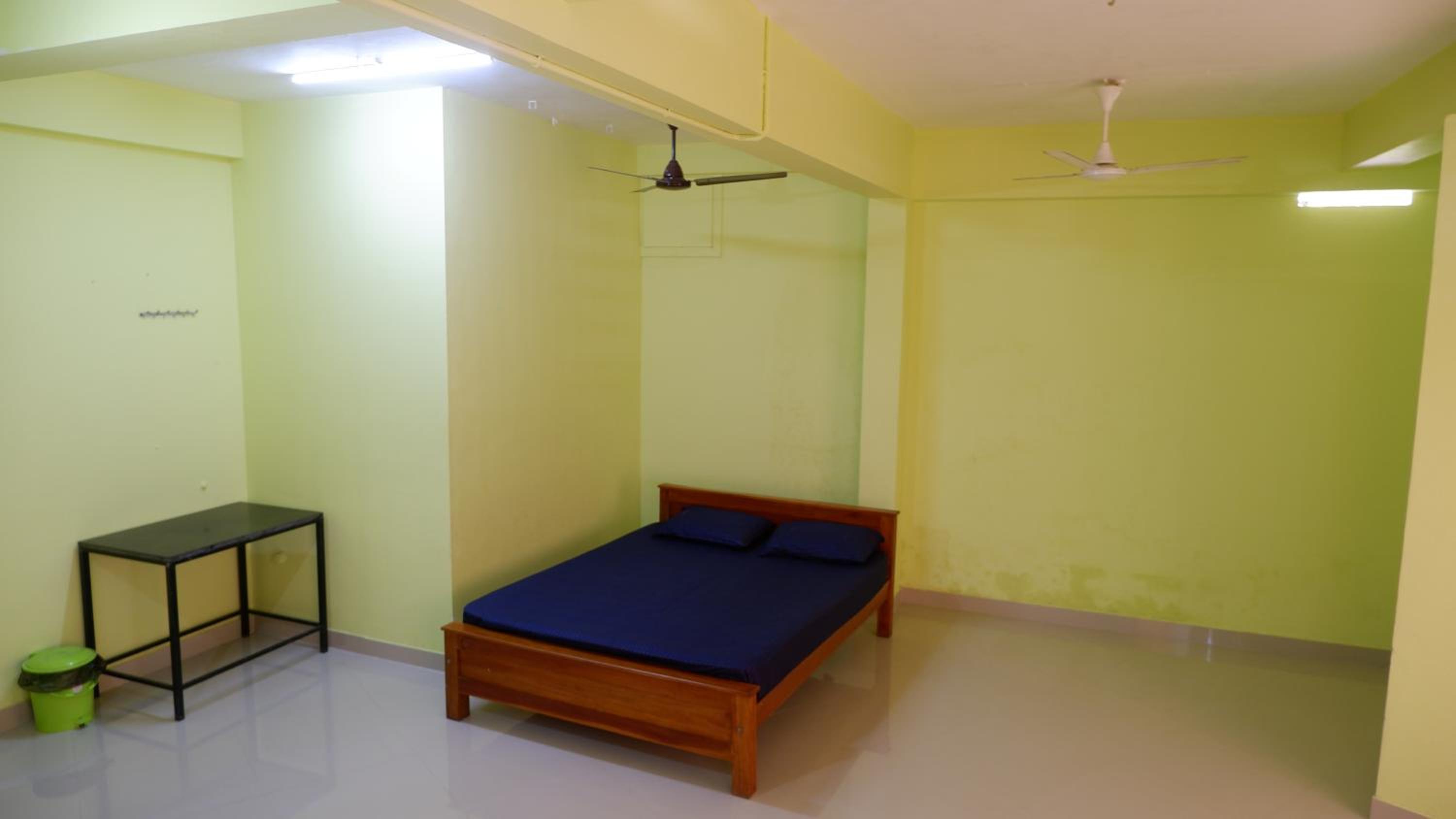 Easy Stay Eranhipalam