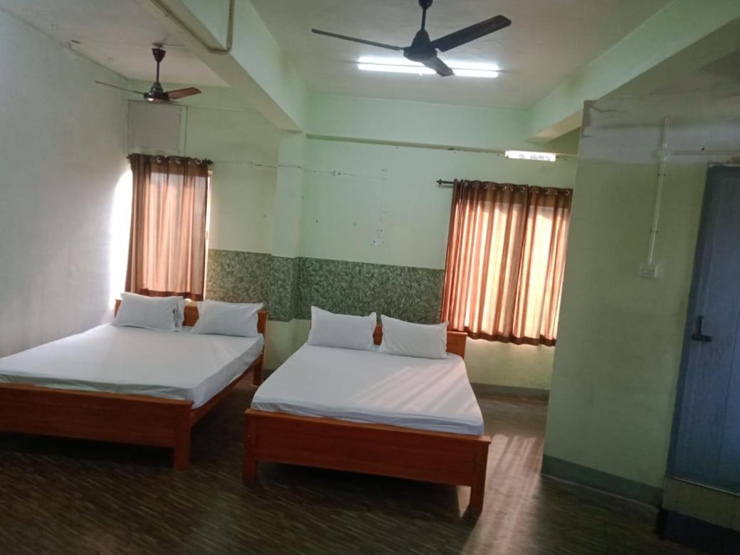 Easy Stay Eranhipalam
