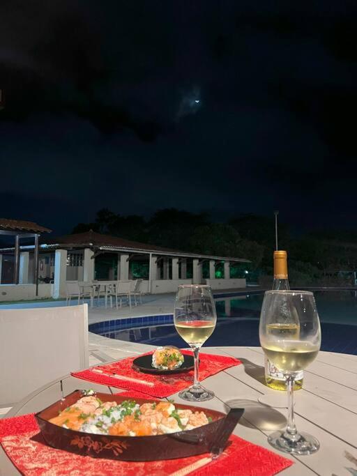 Casa 6 Suites p/ 20 - Sauna e Campo em Gravata