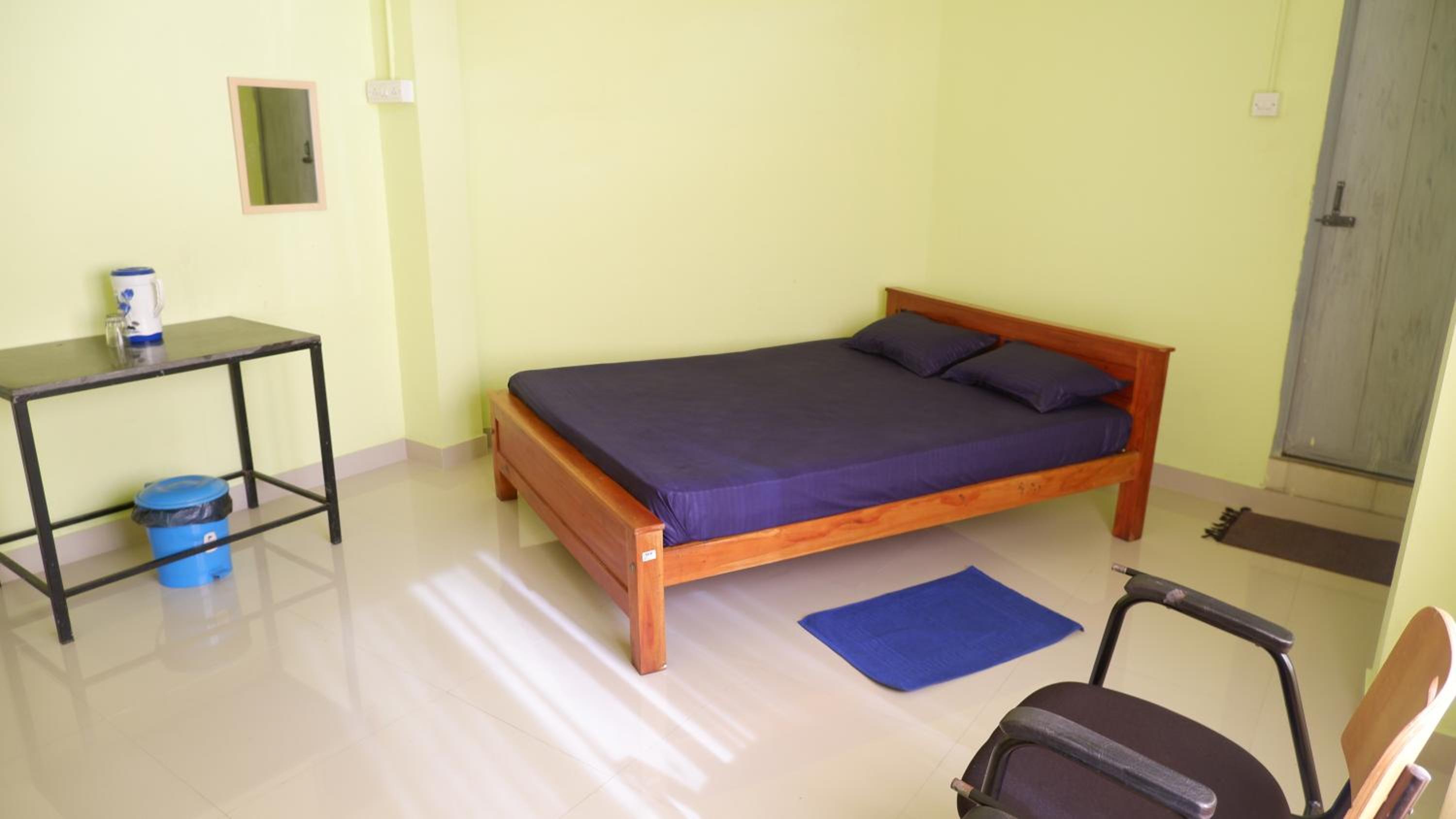 Easy Stay Eranhipalam