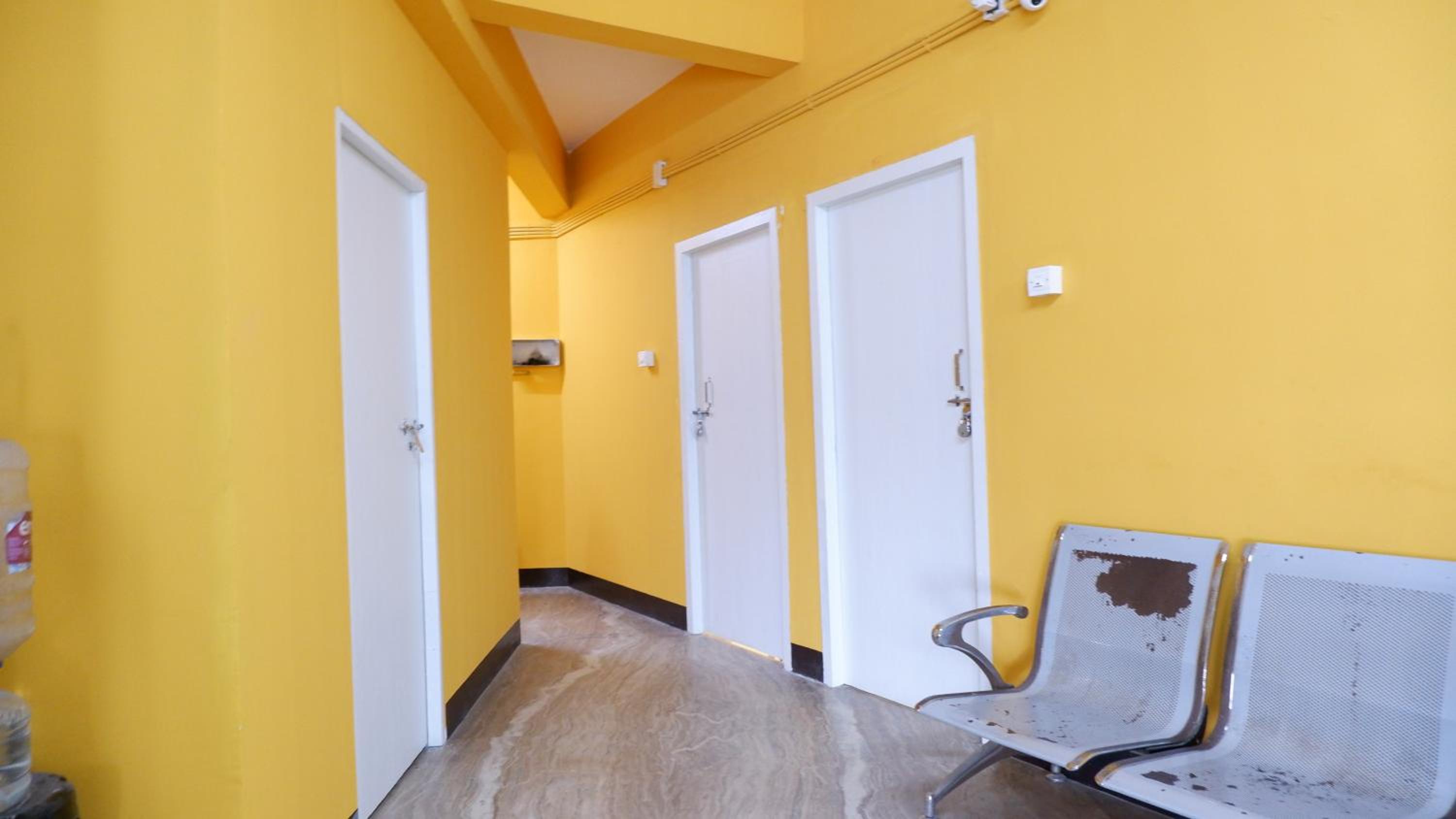Easy Stay Eranhipalam
