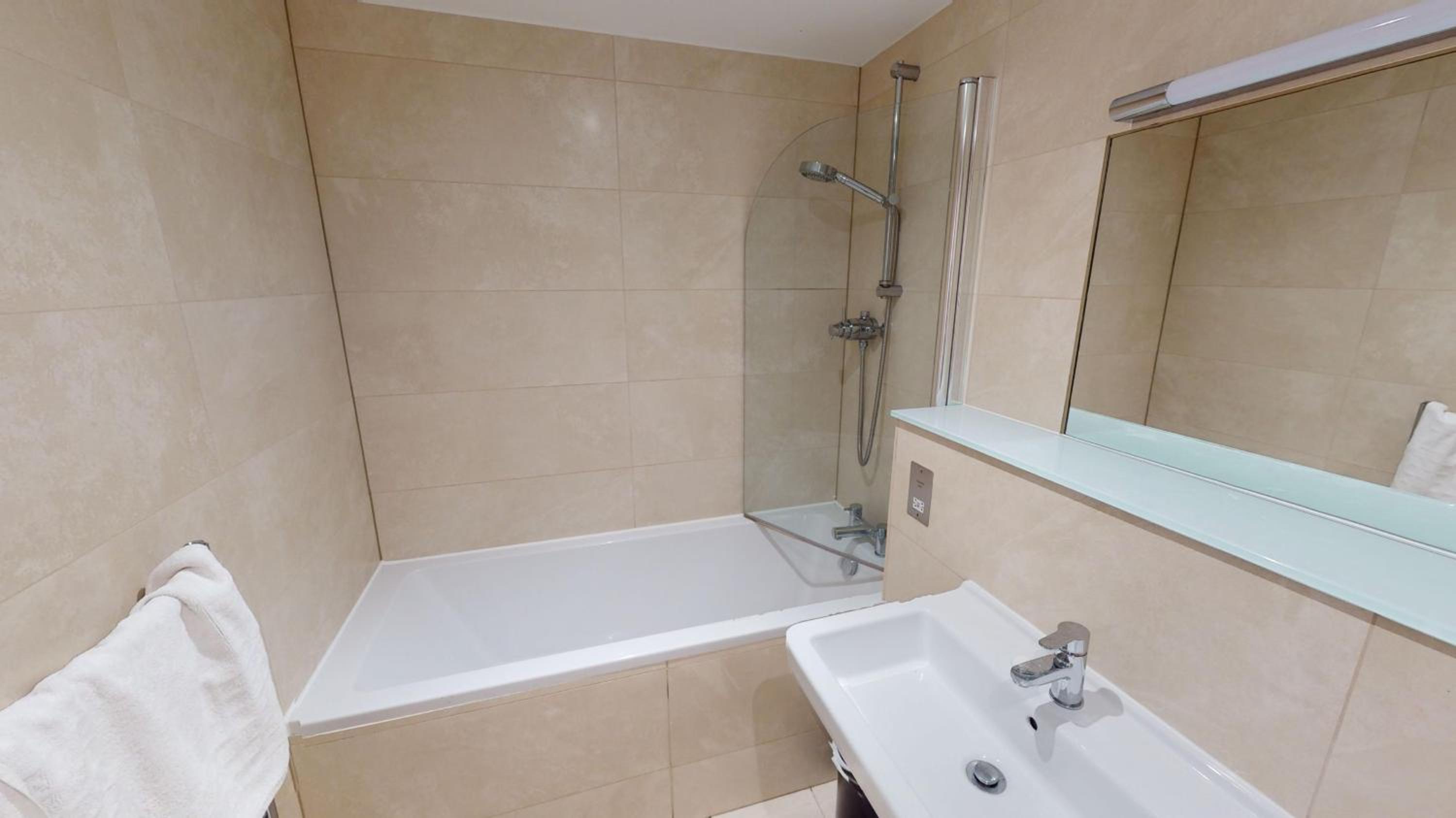 SAUNTON POINT BREAK 2 Bedrooms