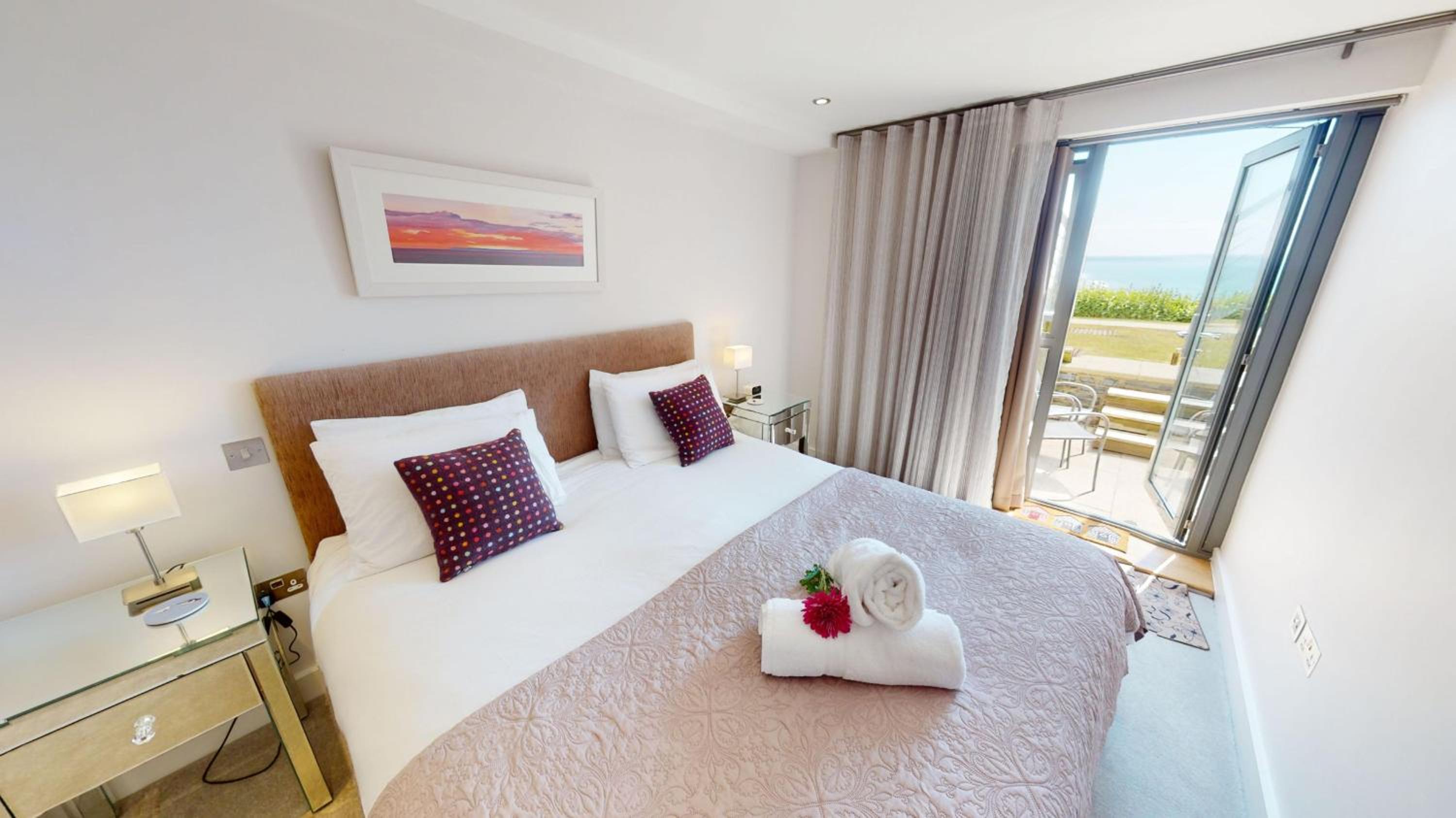 SAUNTON POINT BREAK 2 Bedrooms