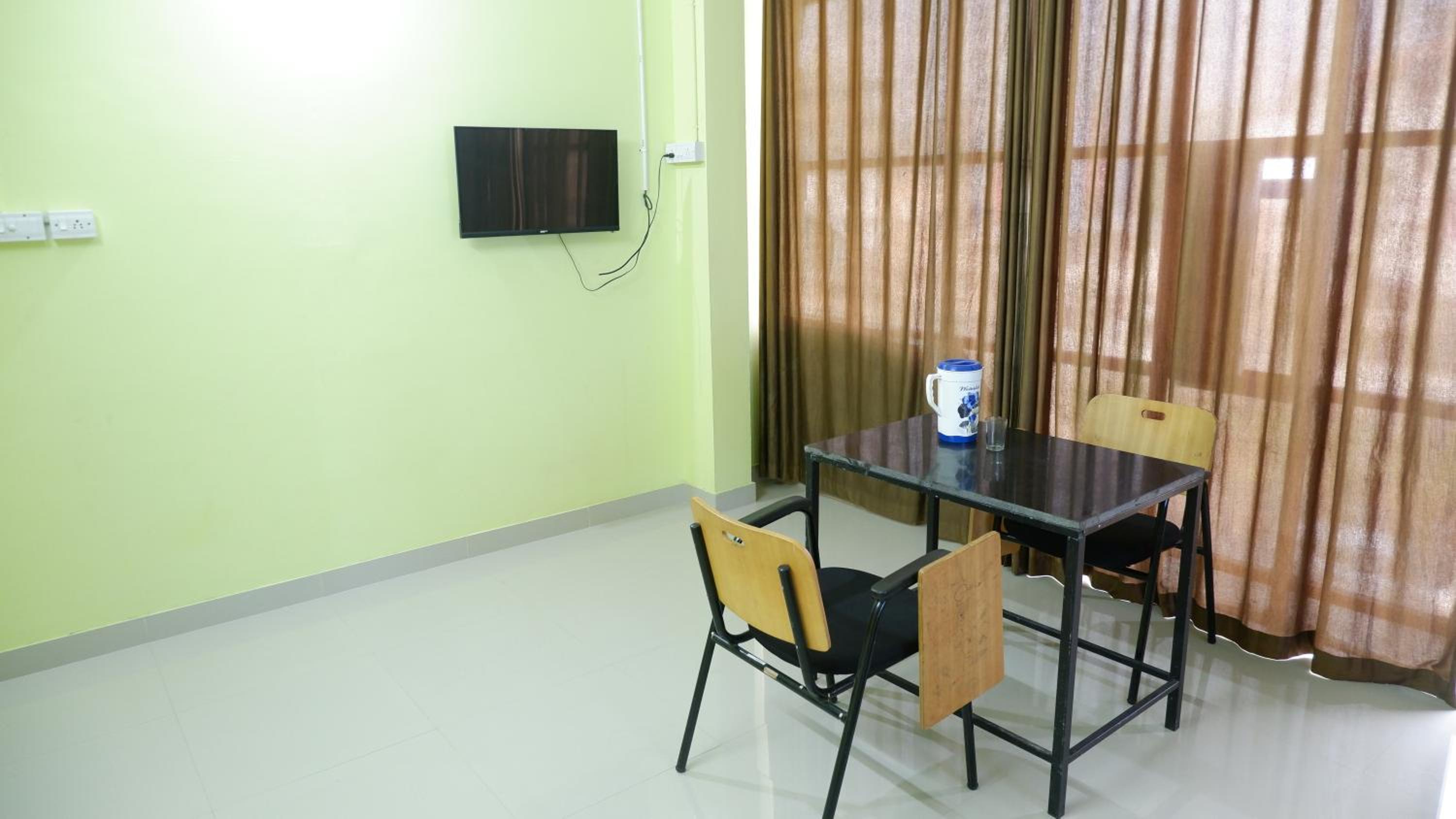 Easy Stay Eranhipalam