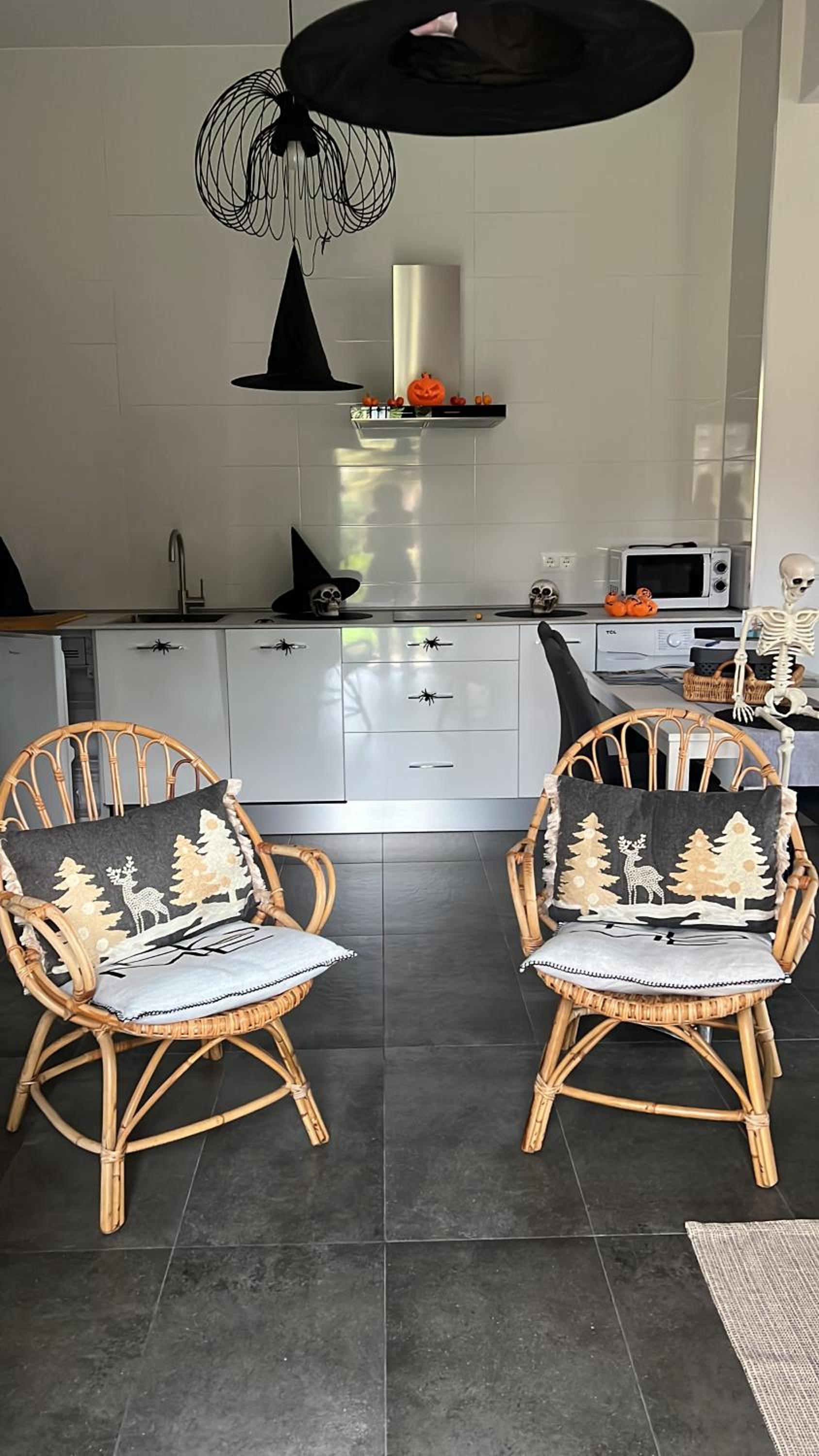 Villa Marta loft diáfano con jardín y aparcamiento en Villa histórica