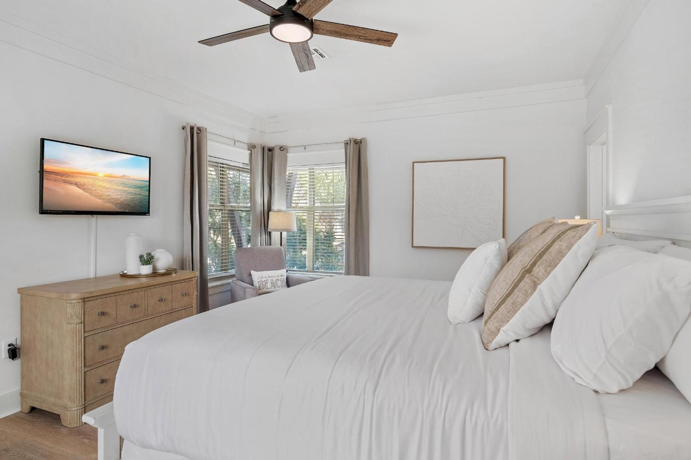 Magnolia Bay 8593 view 4