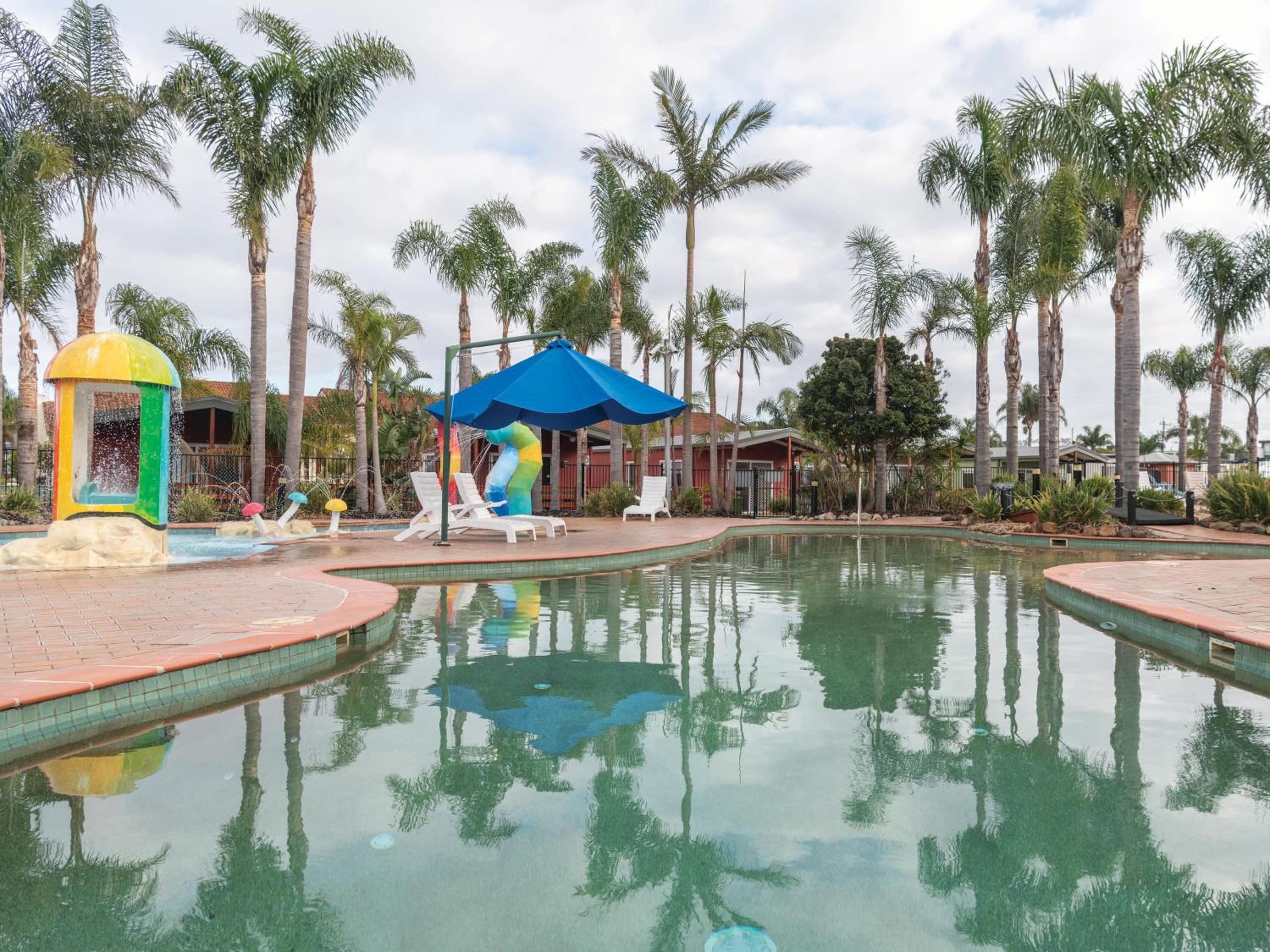 The Black Dolphin Holiday Park
