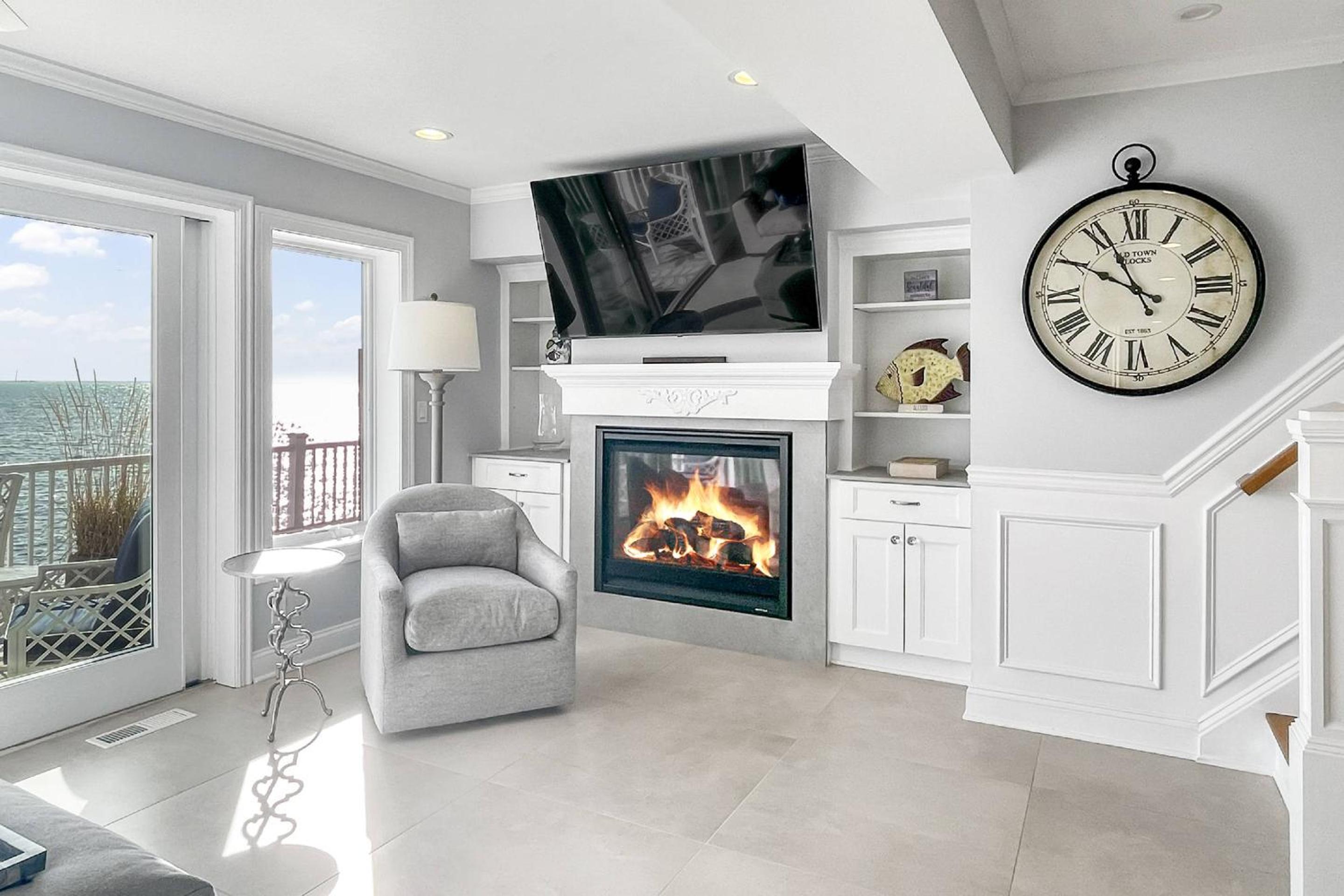 Sunrise Waterfront Retreat view 3