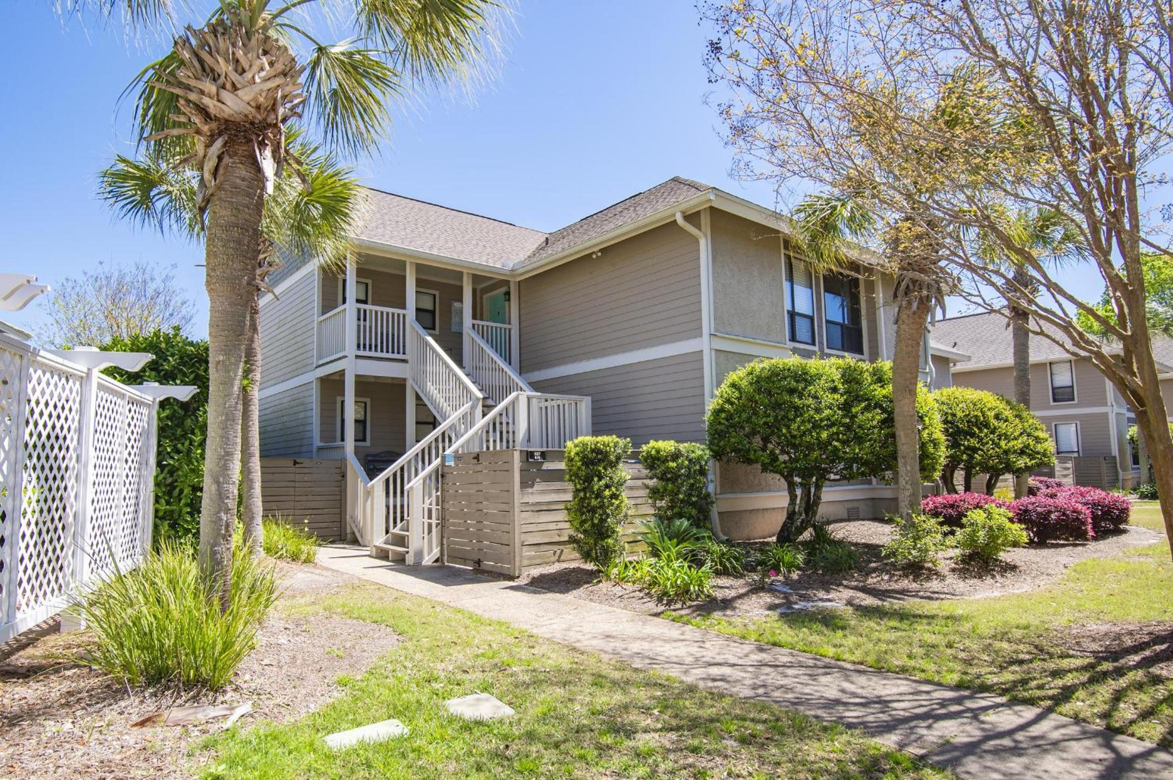 819 Harbour Point - Steel Magnolia on the Bay